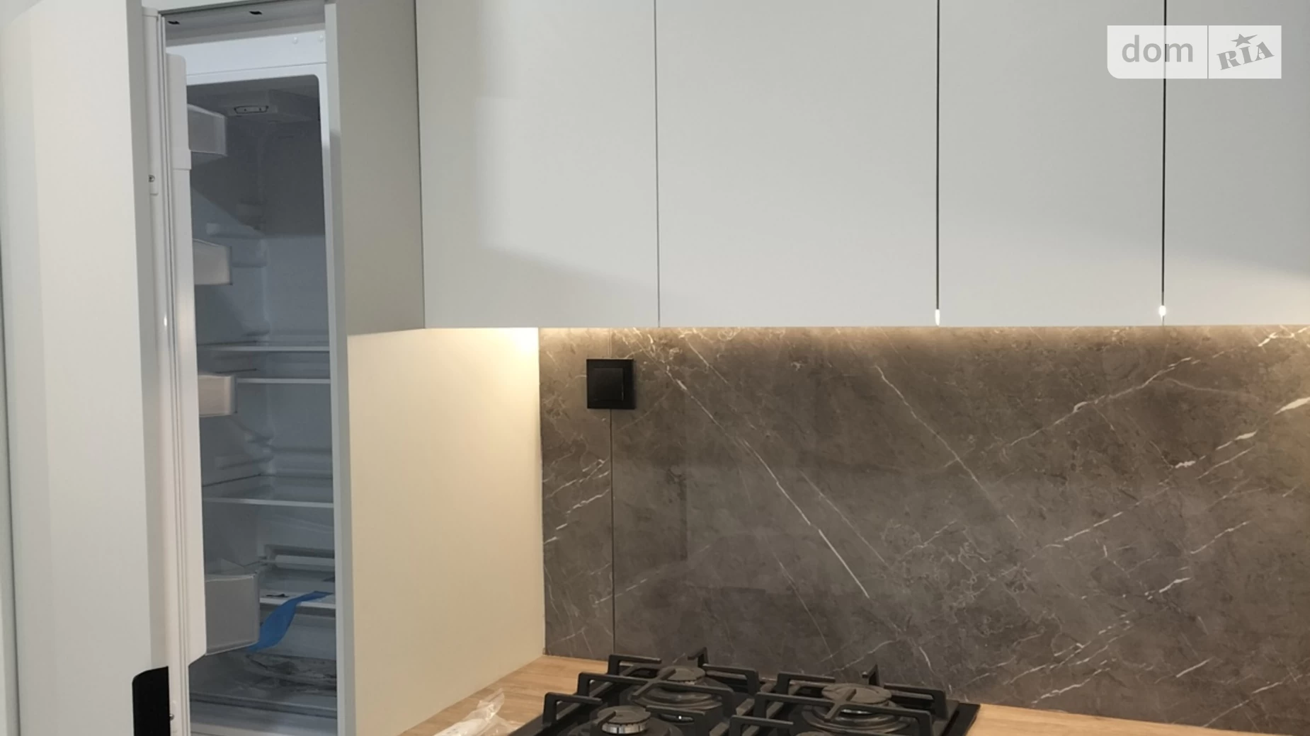 2-кімнатна квартира 60 кв. м у Тернополі, цена: 72000 $ - фото 4
