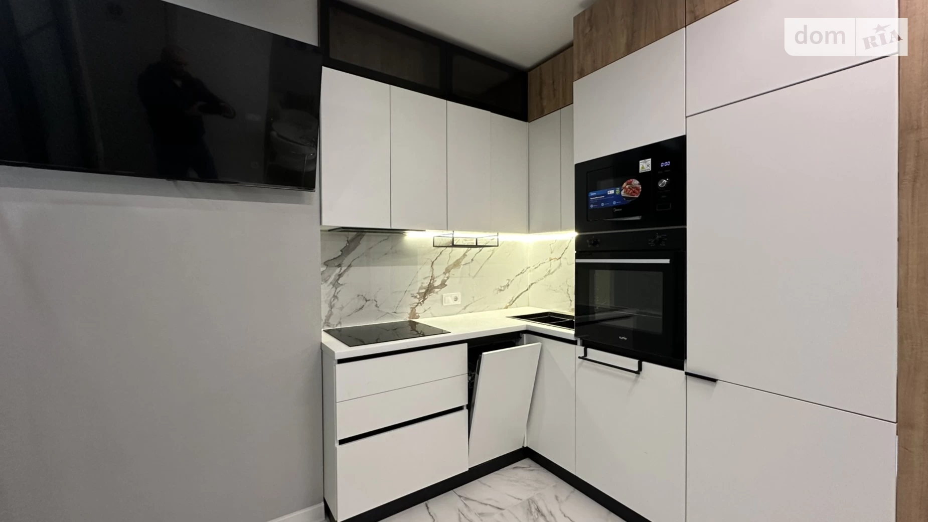 Продается 2-комнатная квартира 55 кв. м в Одессе, ул. Генуэзская, 1 - фото 2