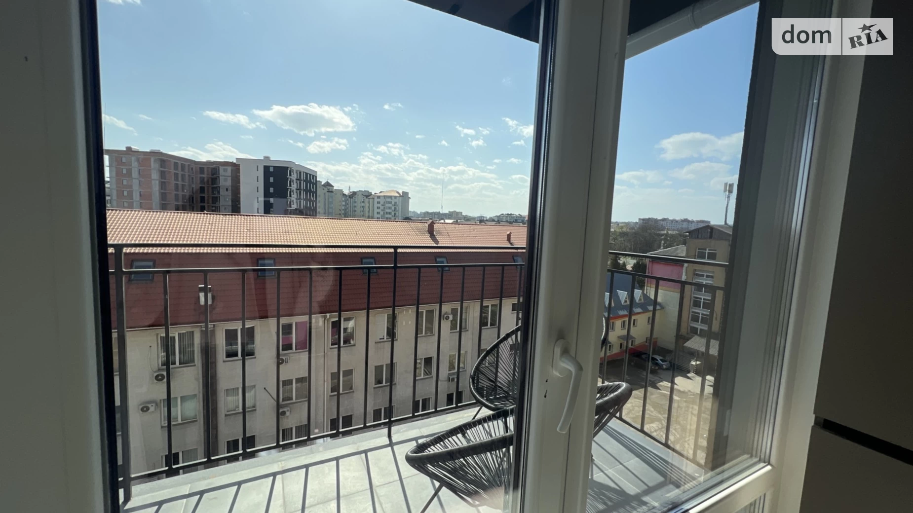 Продається 2-кімнатна квартира 60 кв. м у Івано-Франківську, вул. Юліана Пелеша(Крайківського), 1А - фото 4