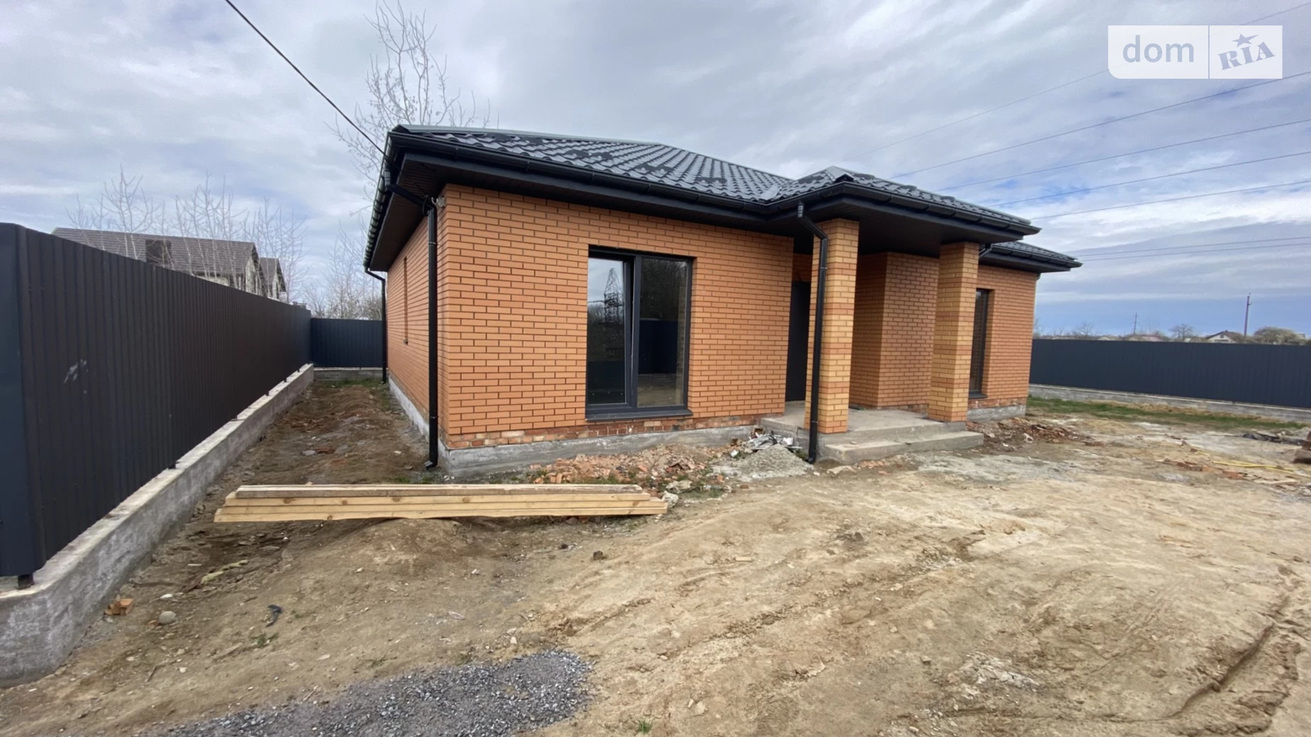 Продається одноповерховий будинок 95 кв. м з бесідкою, цена: 73000 $ - фото 3