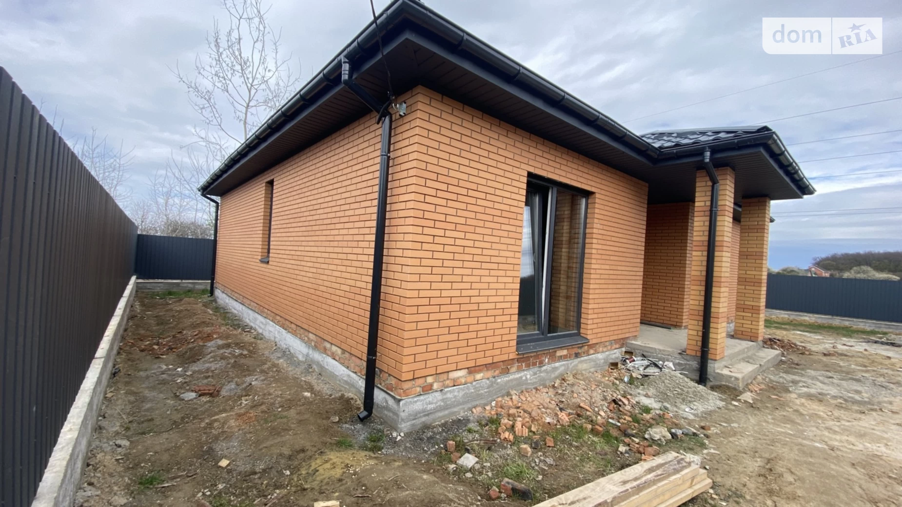 Продається одноповерховий будинок 95 кв. м з бесідкою, цена: 73000 $ - фото 4