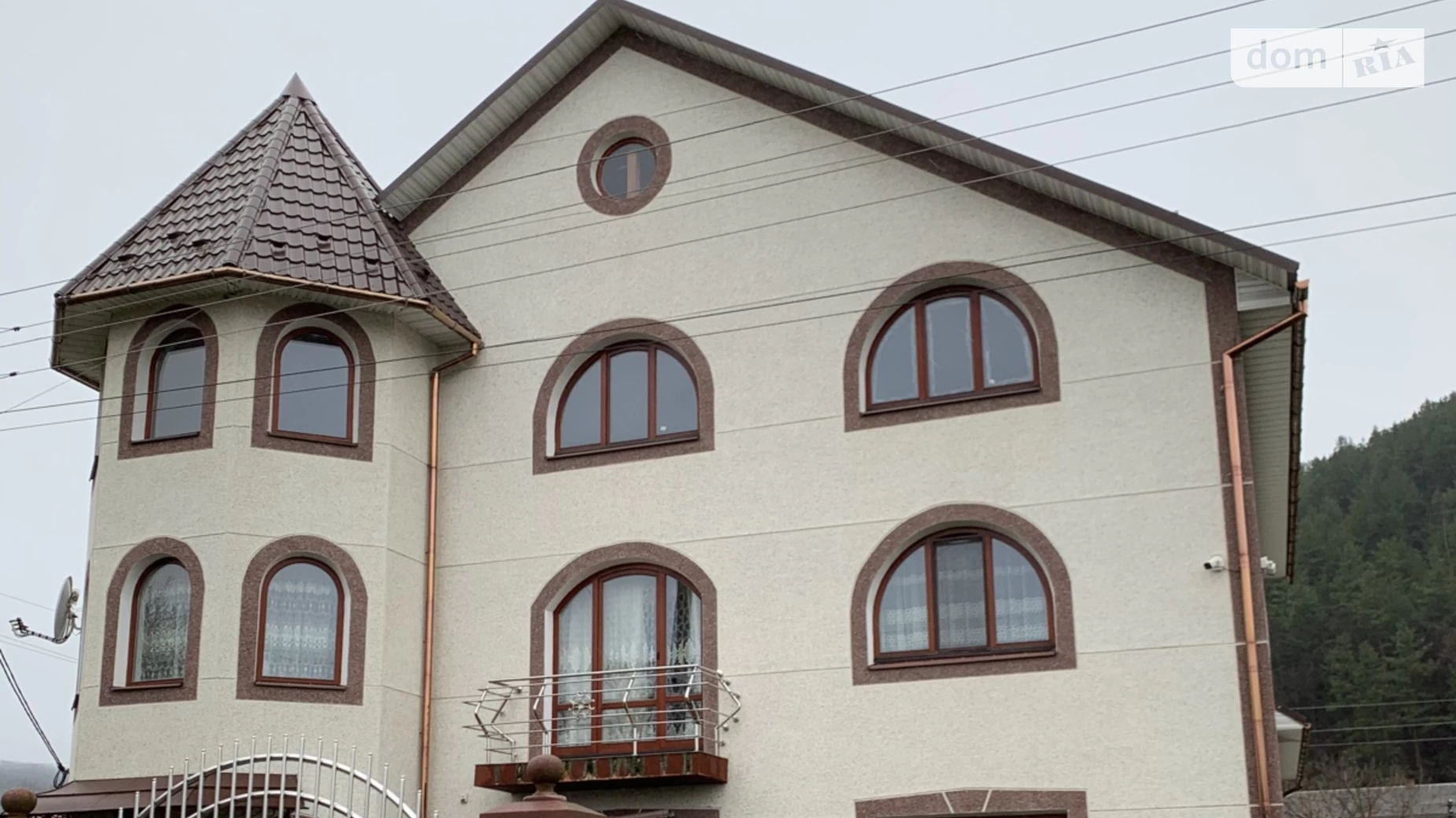 Продается дом на 3 этажа 620 кв. м с балконом, цена: 280000 $ - фото 4
