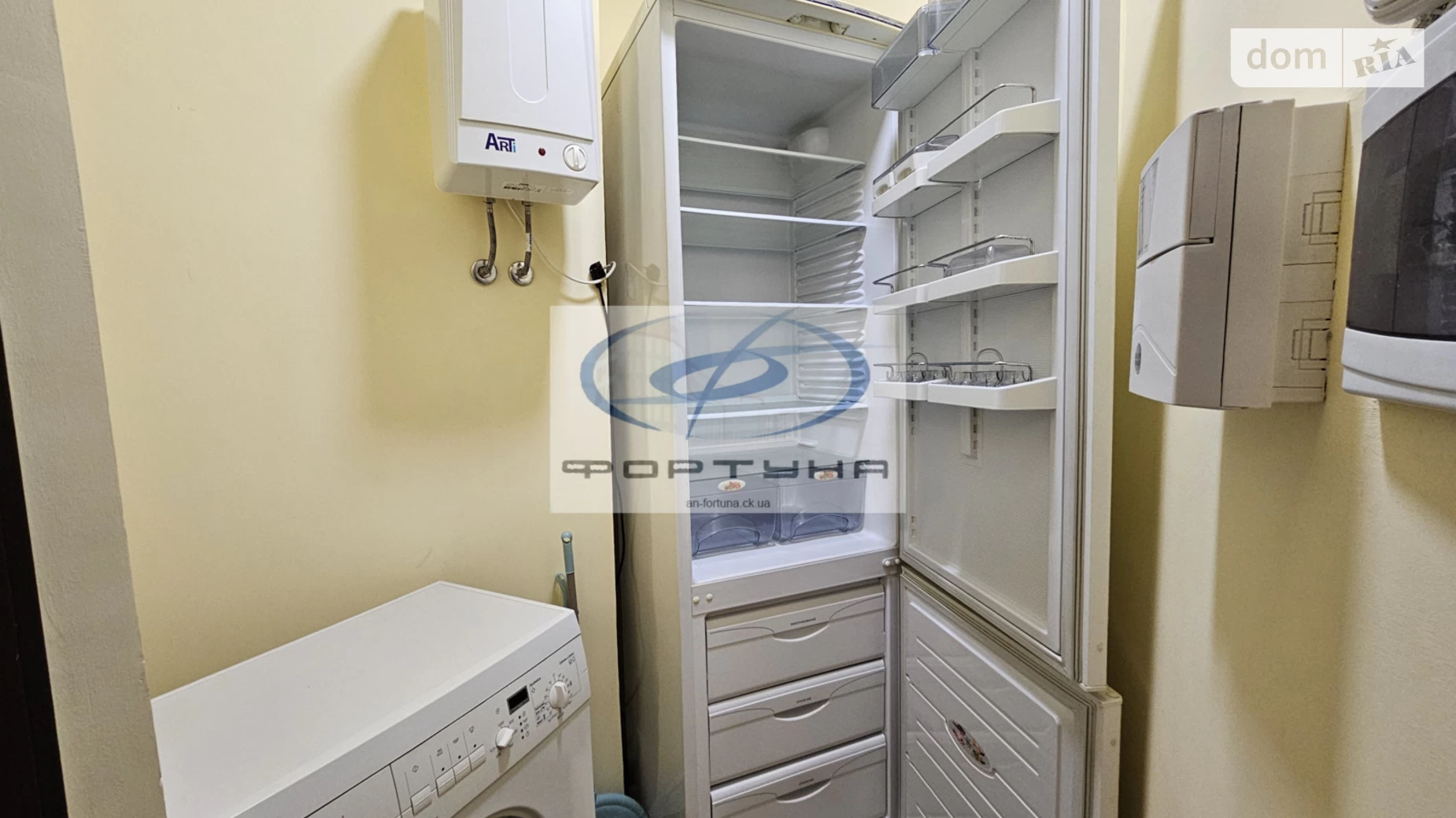 Продается 1-комнатная квартира 50 кв. м в Черкассах, ул. Смелянская, 2/1 - фото 4