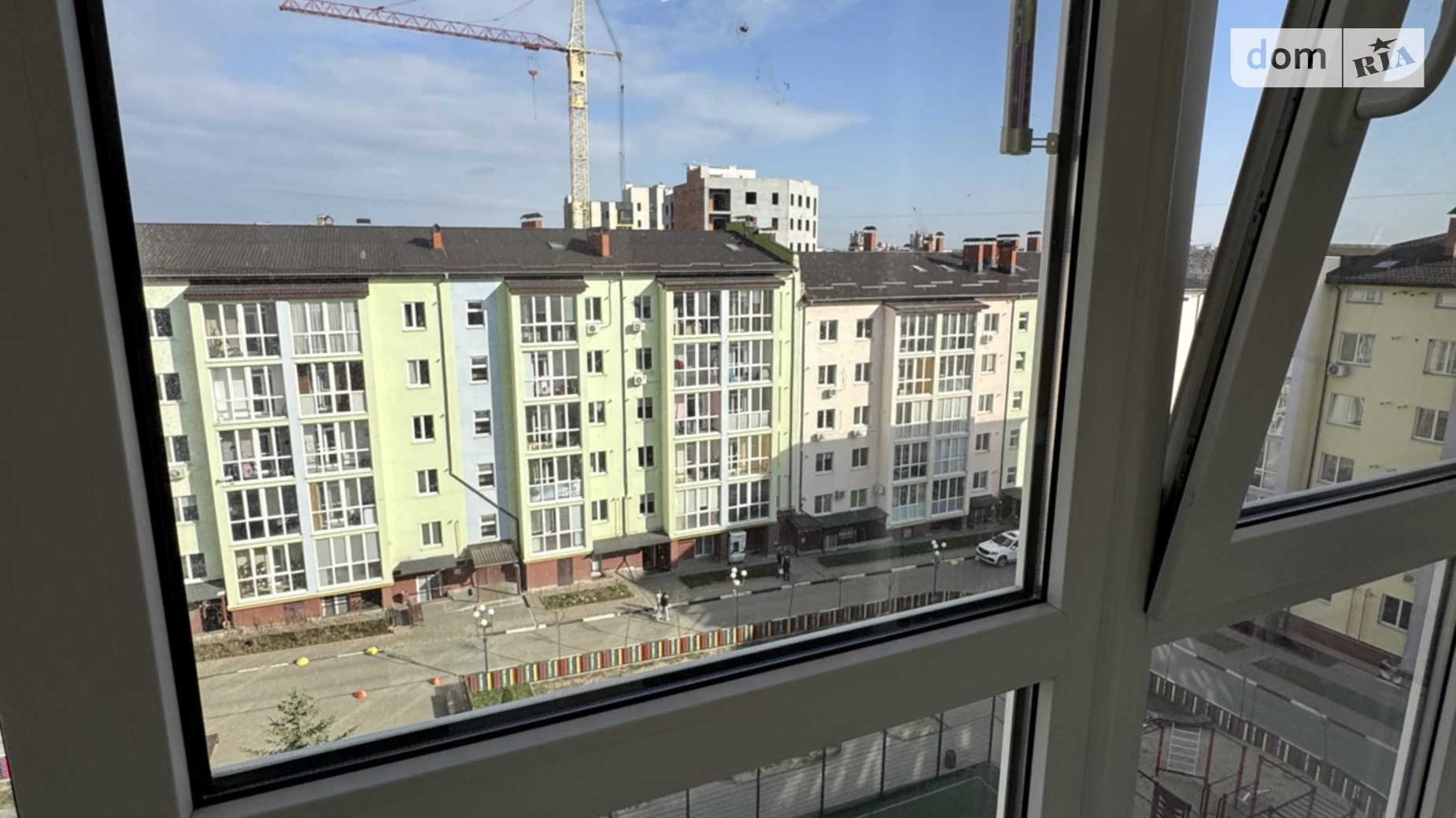 Продается 2-комнатная квартира 64.3 кв. м в Зарванцах, ул. Одесская - фото 2