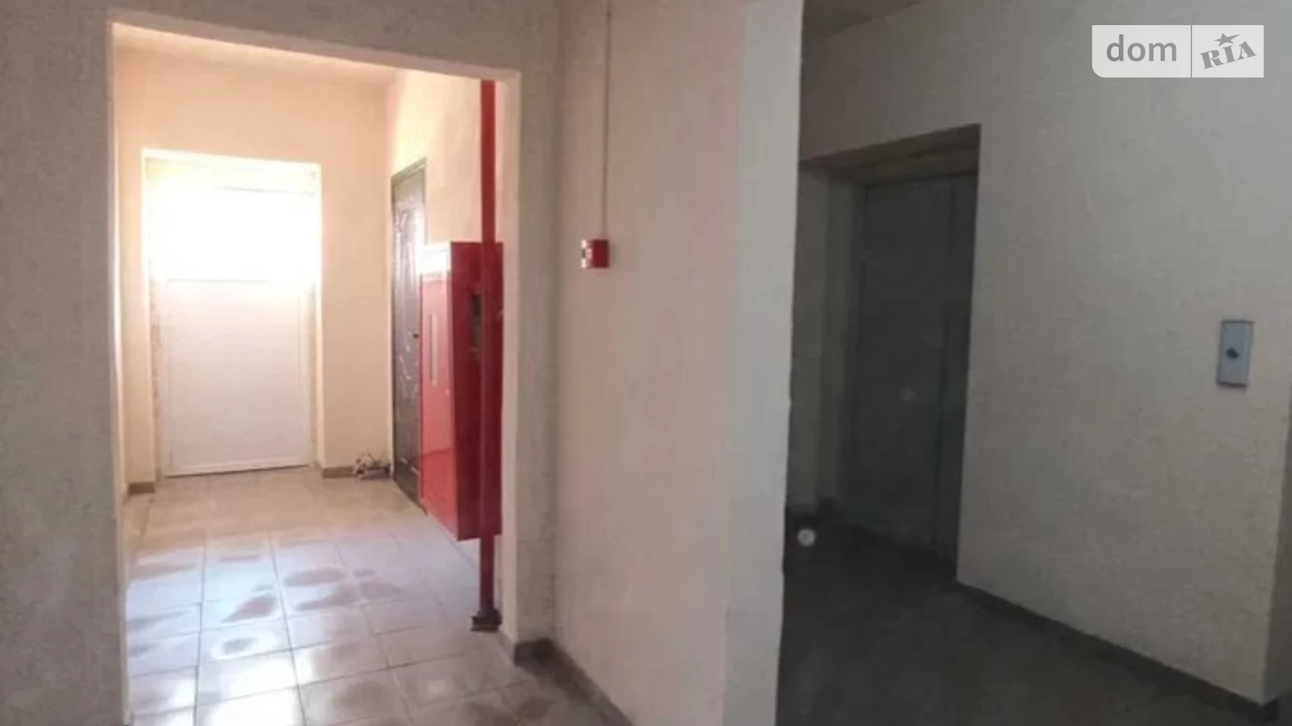 Продается 1-комнатная квартира 49.6 кв. м в Одессе, ул. Академика Сахарова, 16 - фото 3