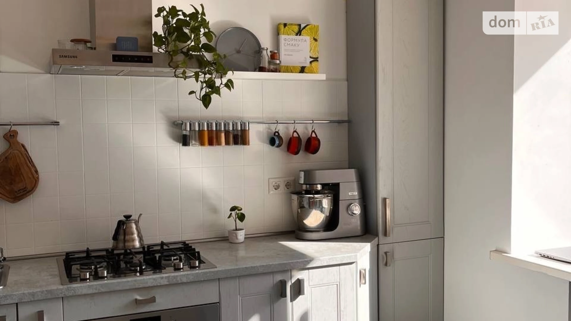 Продается 1-комнатная квартира 44.4 кв. м в Ирпене, ул. Выговского(Суворова) - фото 2