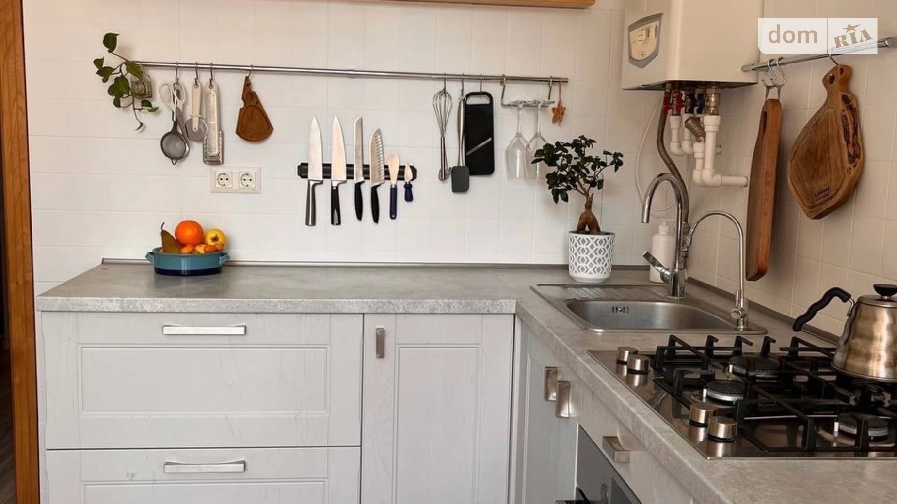 Продается 1-комнатная квартира 44.4 кв. м в Ирпене, ул. Выговского(Суворова) - фото 3