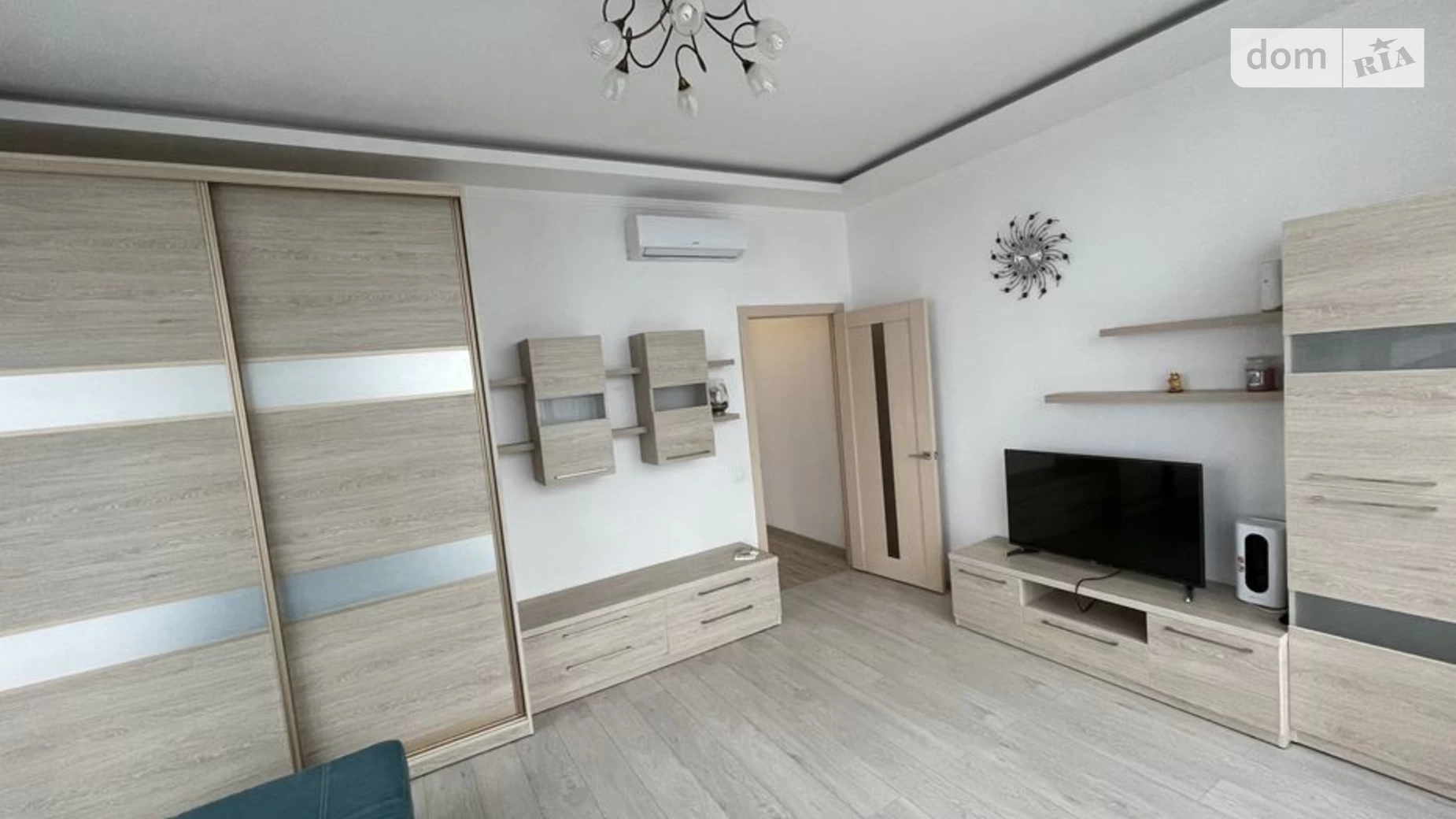 Сдается в аренду 1-комнатная квартира 52 кв. м в Днепре, ул. Симферопольская, 2Л - фото 3
