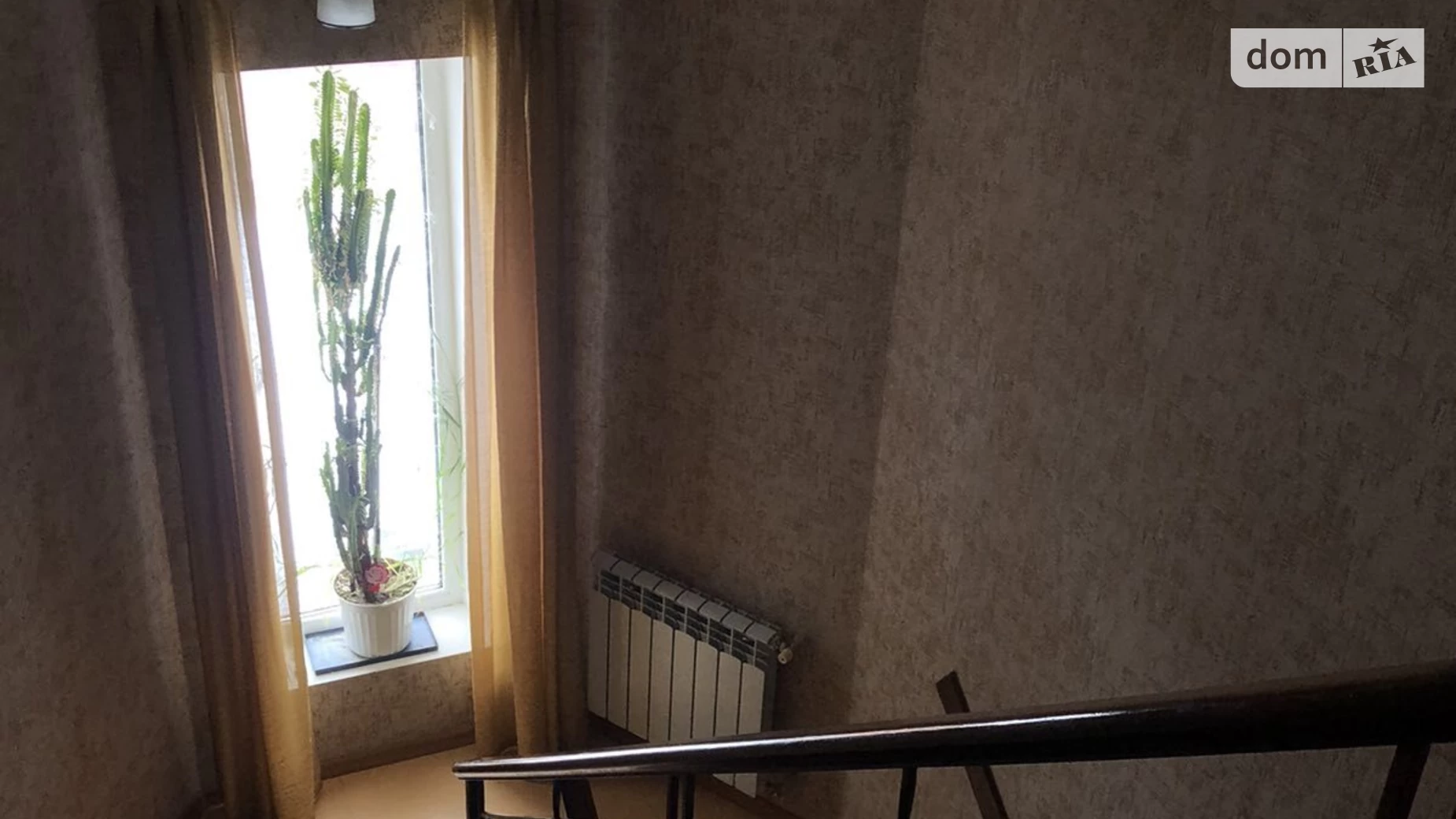 Продается дом на 3 этажа 178.1 кв. м с мебелью, цена: 150000 $ - фото 2