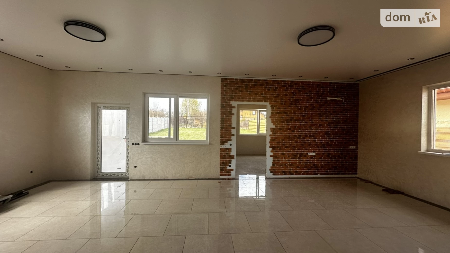 Продается одноэтажный дом 125 кв. м с верандой, цена: 155000 $ - фото 2