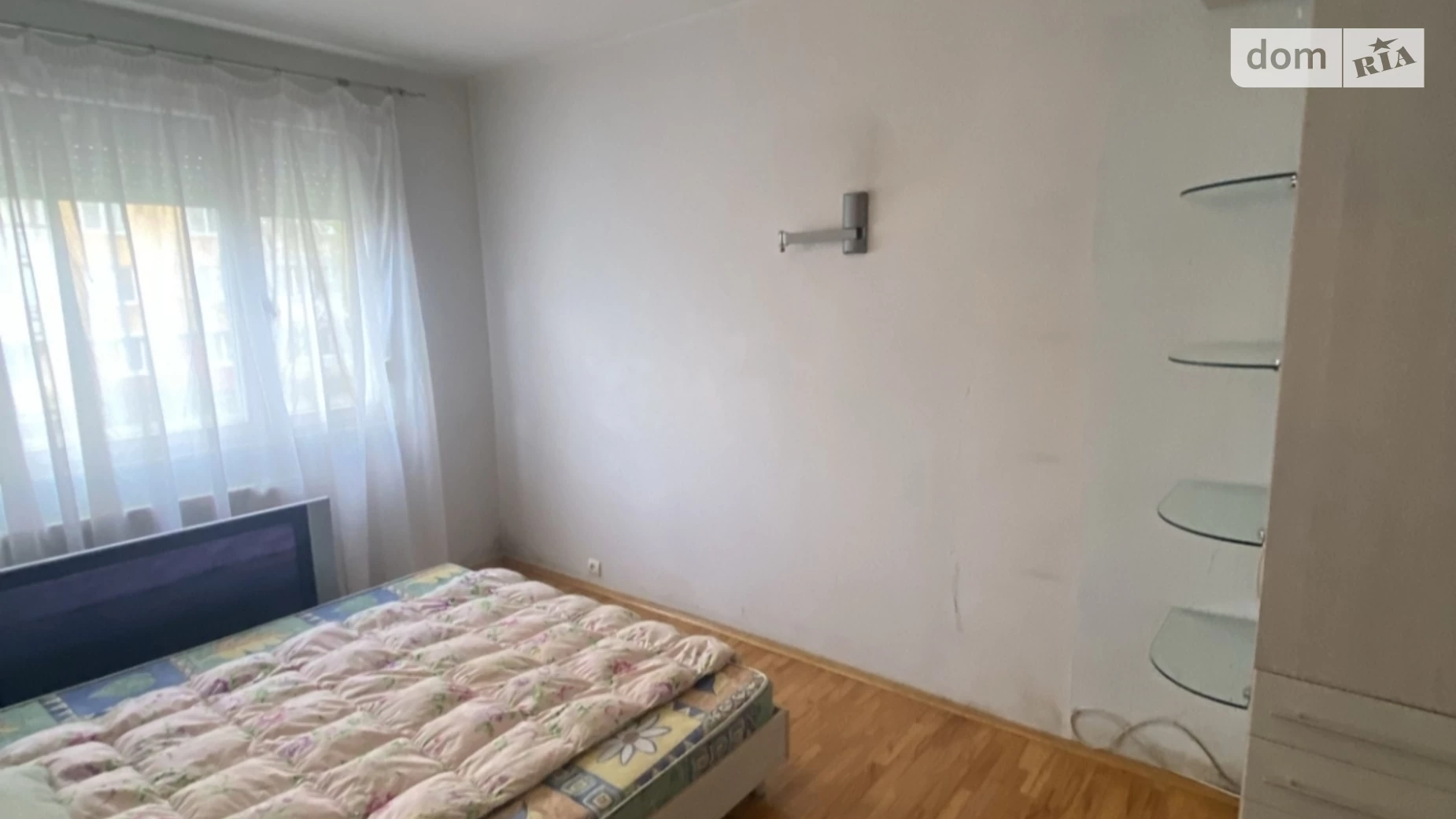 Продається 3-кімнатна квартира 70.8 кв. м у Ужгороді, вул. Легоцького, 72 - фото 3