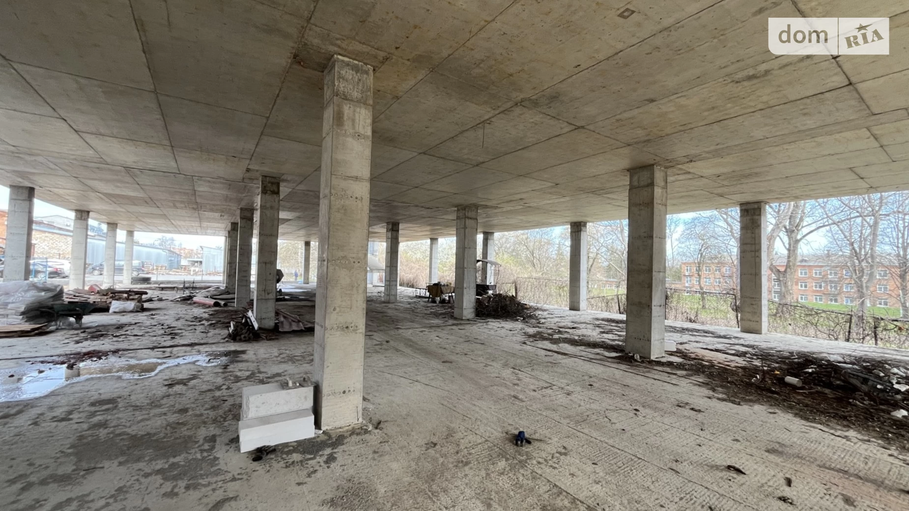 Продается объект сферы услуг 3500 кв. м в 3-этажном здании, цена: 5250000 $ - фото 5
