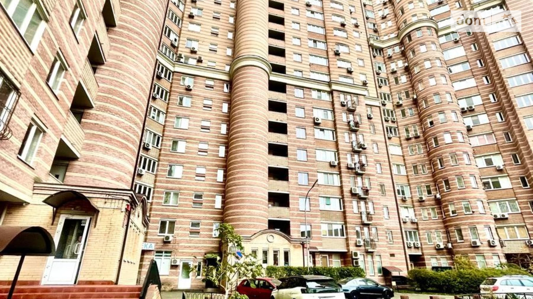 Продается 3-комнатная квартира 119.7 кв. м в Киеве, ул. Голосеевская, 13А - фото 2