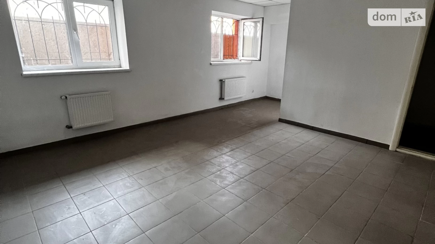 Здається в оренду об'єкт сфери послуг 75 кв. м в 10-поверховій будівлі, цена: 28000 грн - фото 2