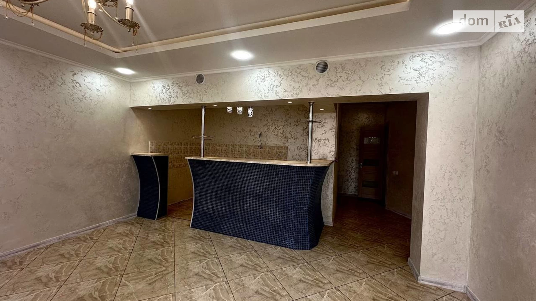 Продается 1-комнатная квартира 68.3 кв. м в Одессе, ул. Профсоюзная - фото 3