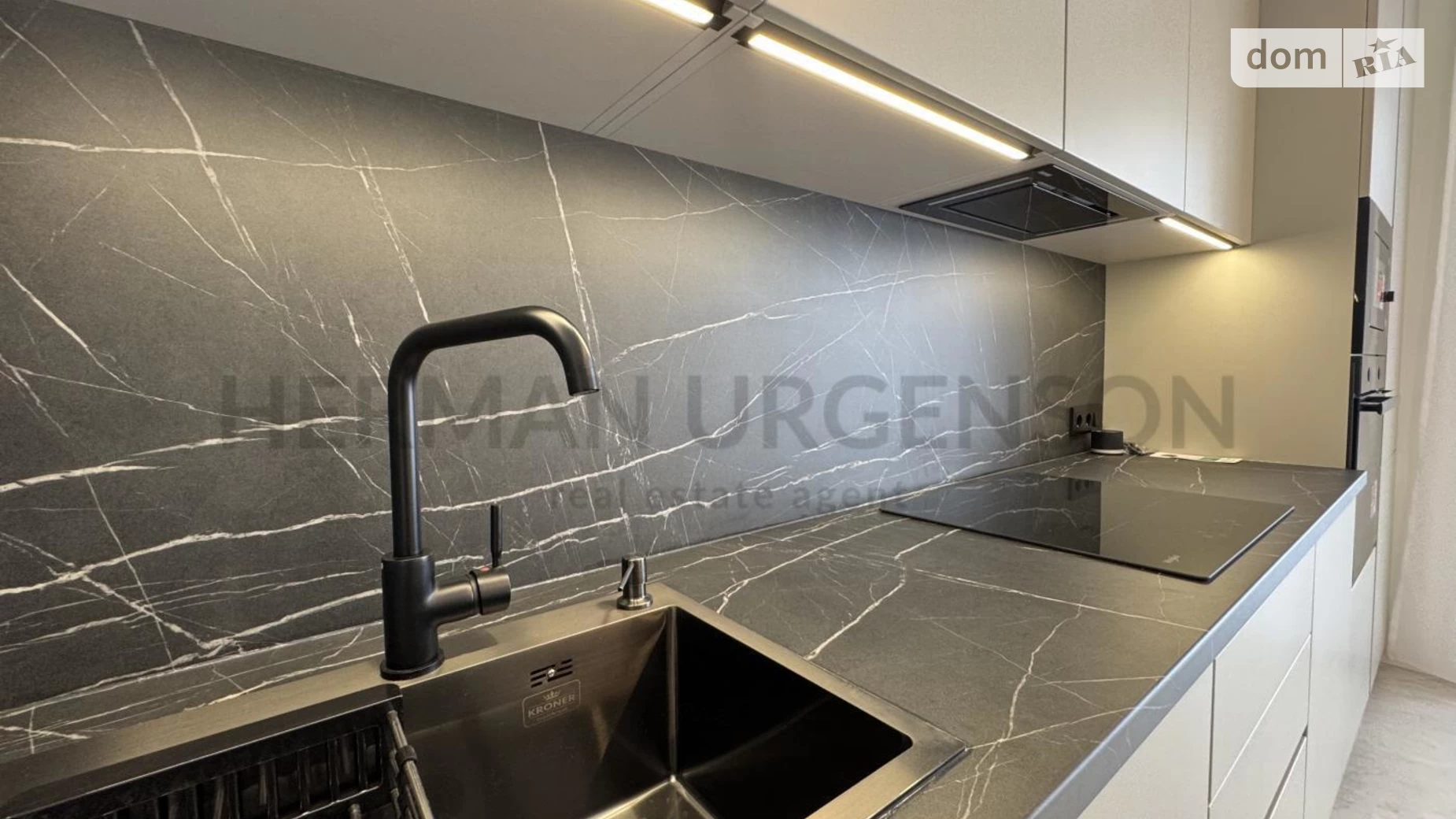 Продается 2-комнатная квартира 61 кв. м в Ужгороде, цена: 116000 $ - фото 3