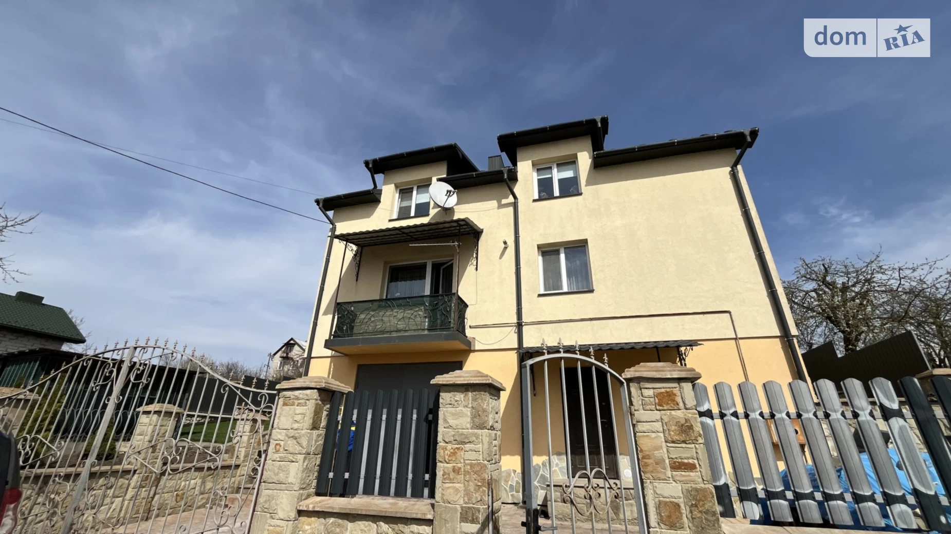Продается дом на 2 этажа 180 кв. м с камином, цена: 135000 $ - фото 4