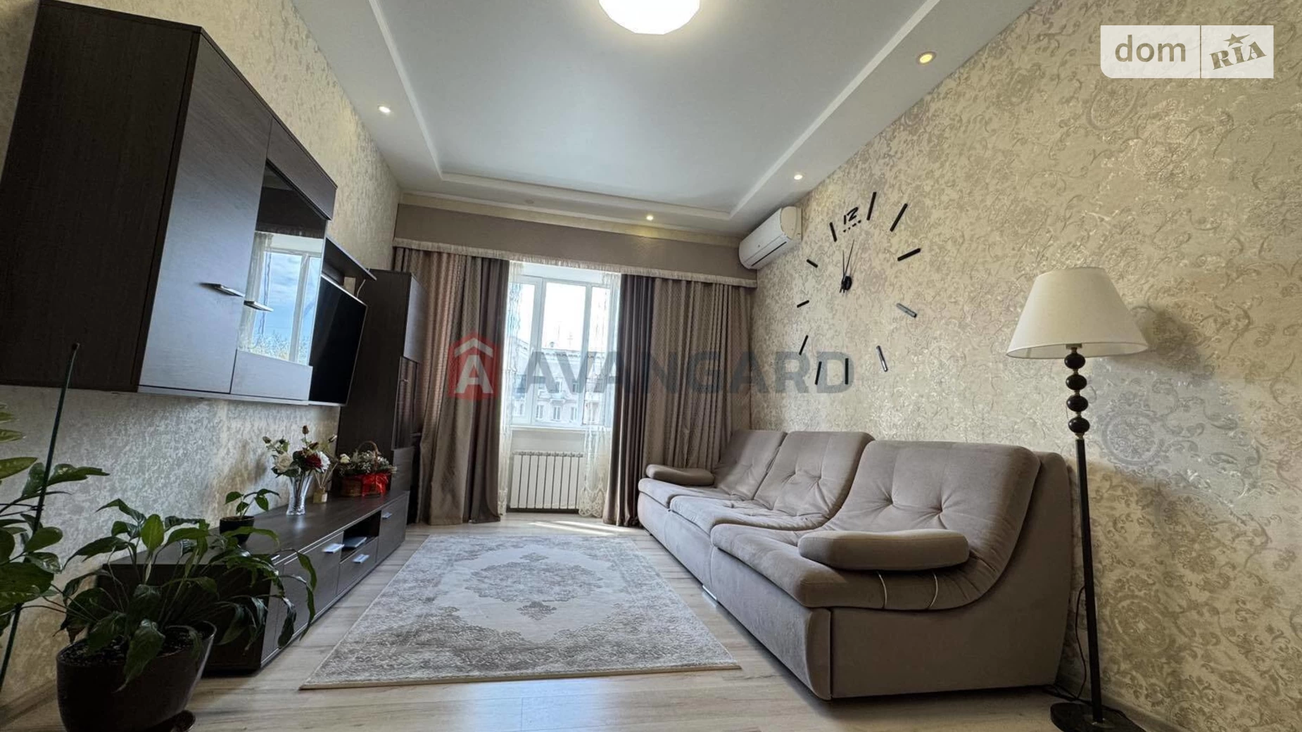 2-комнатная квартира 55.2 кв. м в Запорожье, просп. Соборный, 216 - фото 2
