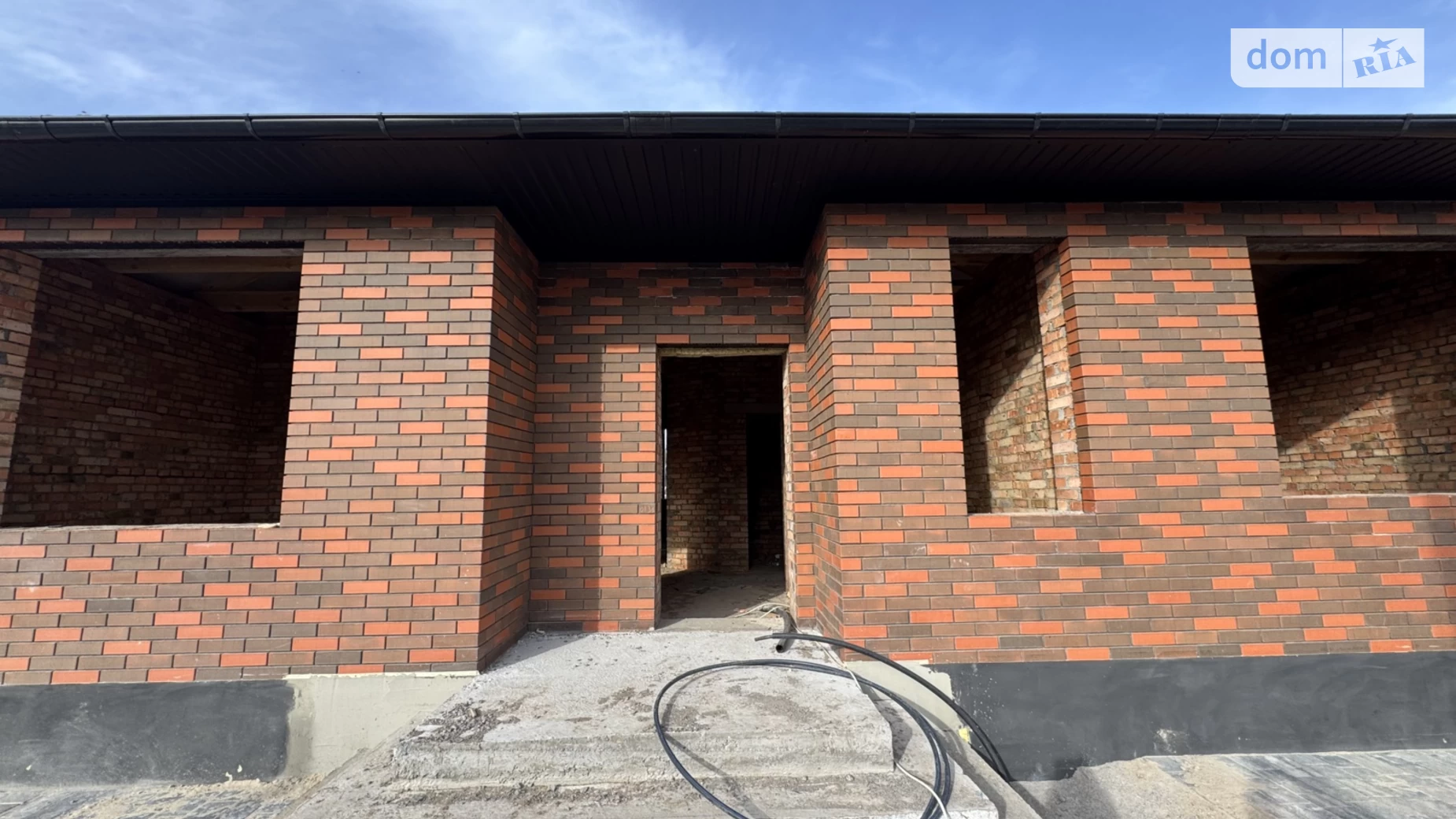 Продается одноэтажный дом 97 кв. м с террасой, цена: 86000 $ - фото 2