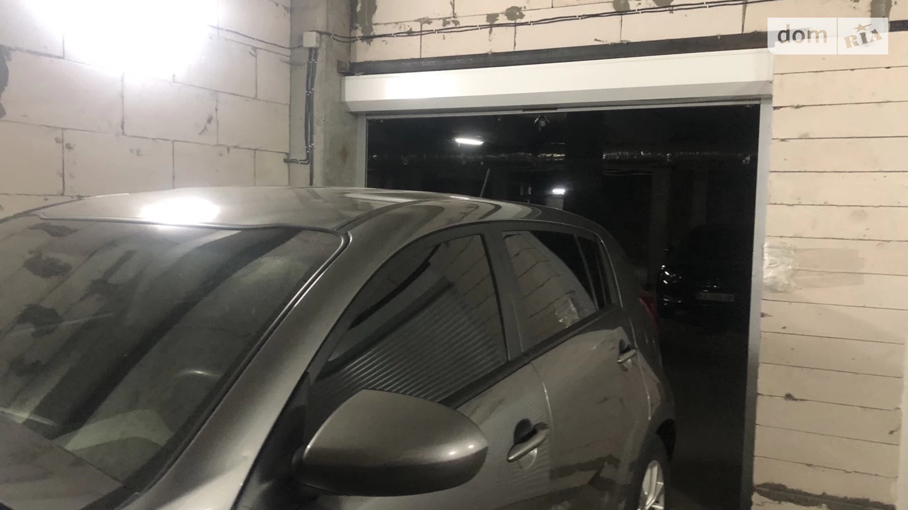 Продается подземный паркинг под легковое авто на 18 кв. м, цена: 22000 $ - фото 5