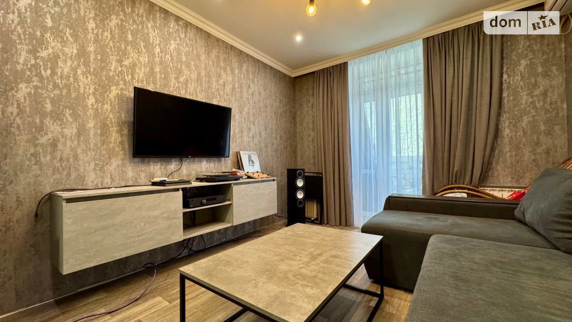 Продається 2-кімнатна квартира 53.1 кв. м у Дніпрі, вул. Робоча, 89 - фото 2