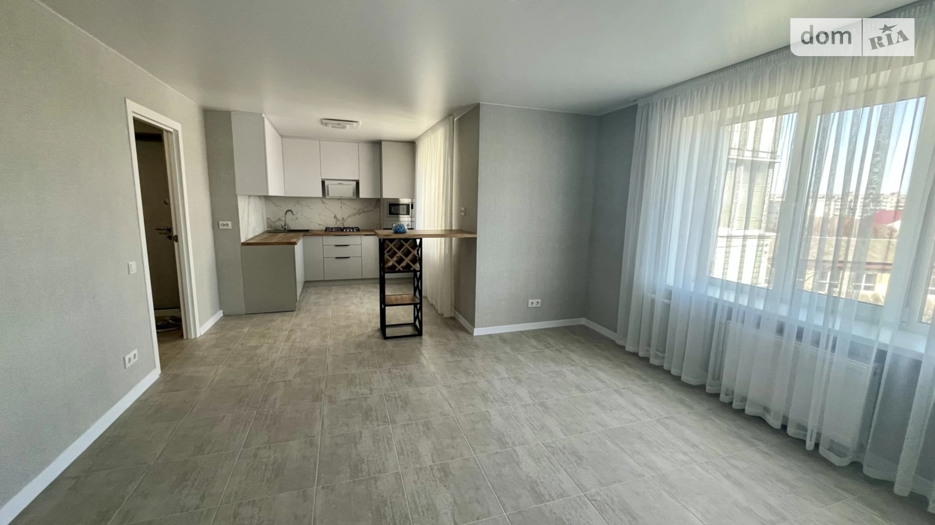 Продается 4-комнатная квартира 76.7 кв. м в Чернигове, ул. Мазепы Ивана - фото 2