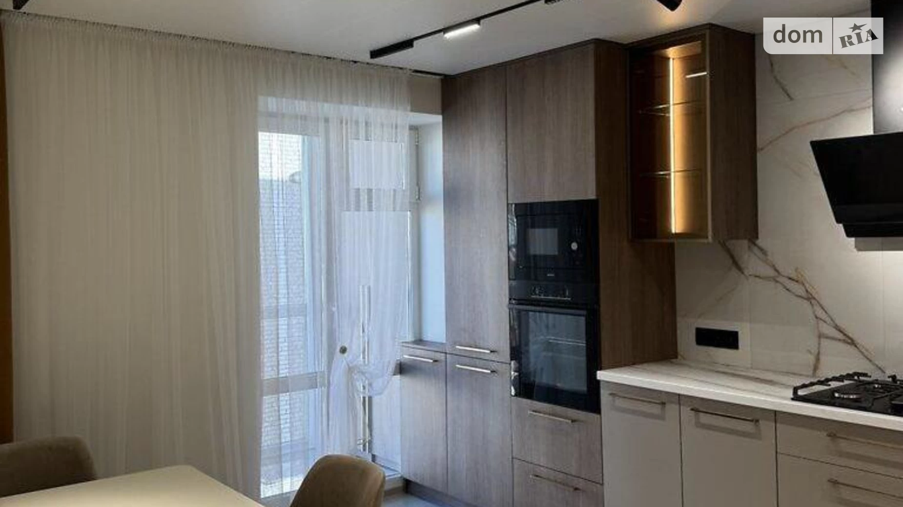 2-комнатная квартира 65 кв. м в Тернополе, ул. Галицкая - фото 5