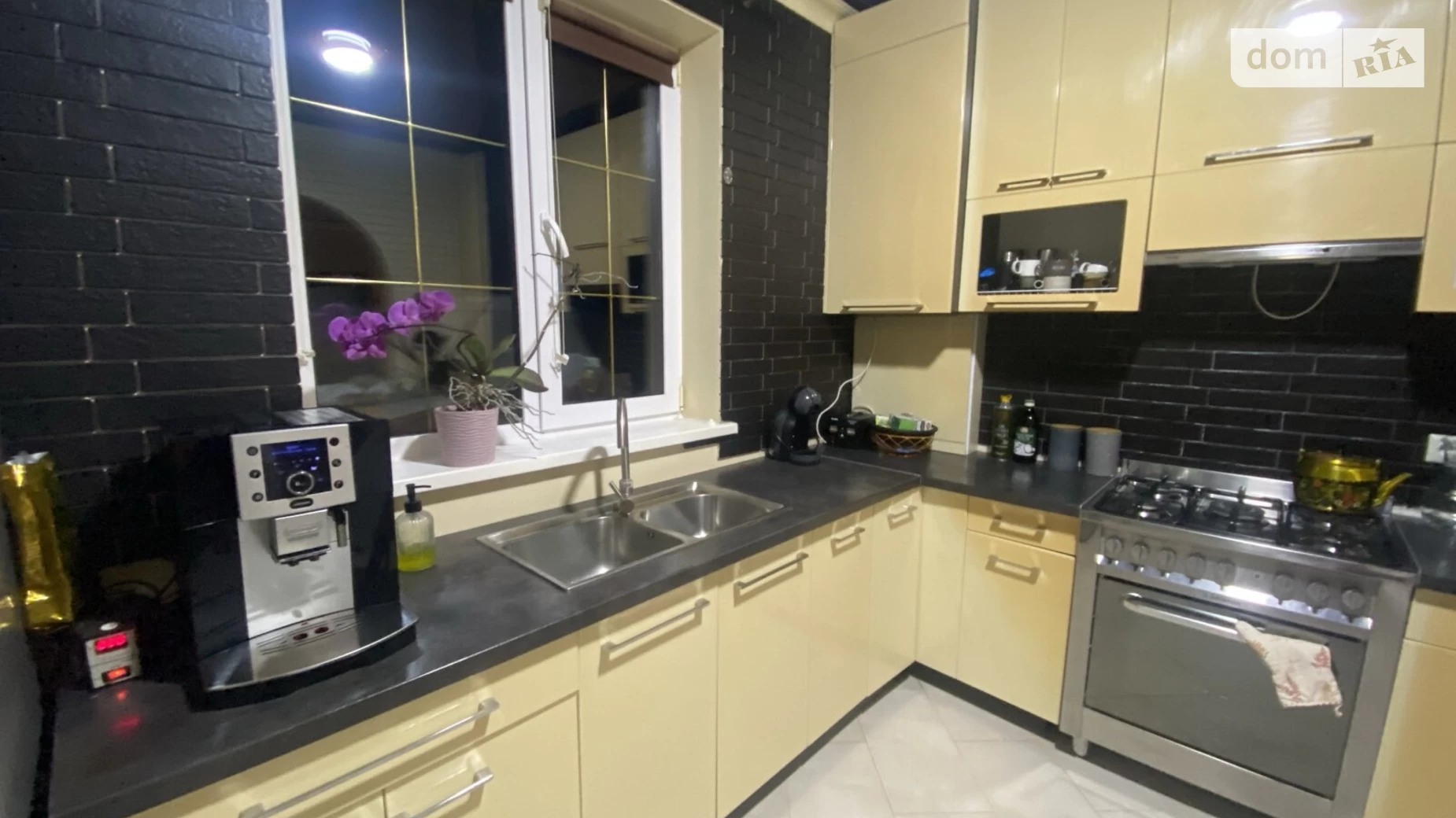 Продается дом на 2 этажа 104.2 кв. м с балконом, цена: 105000 $ - фото 2