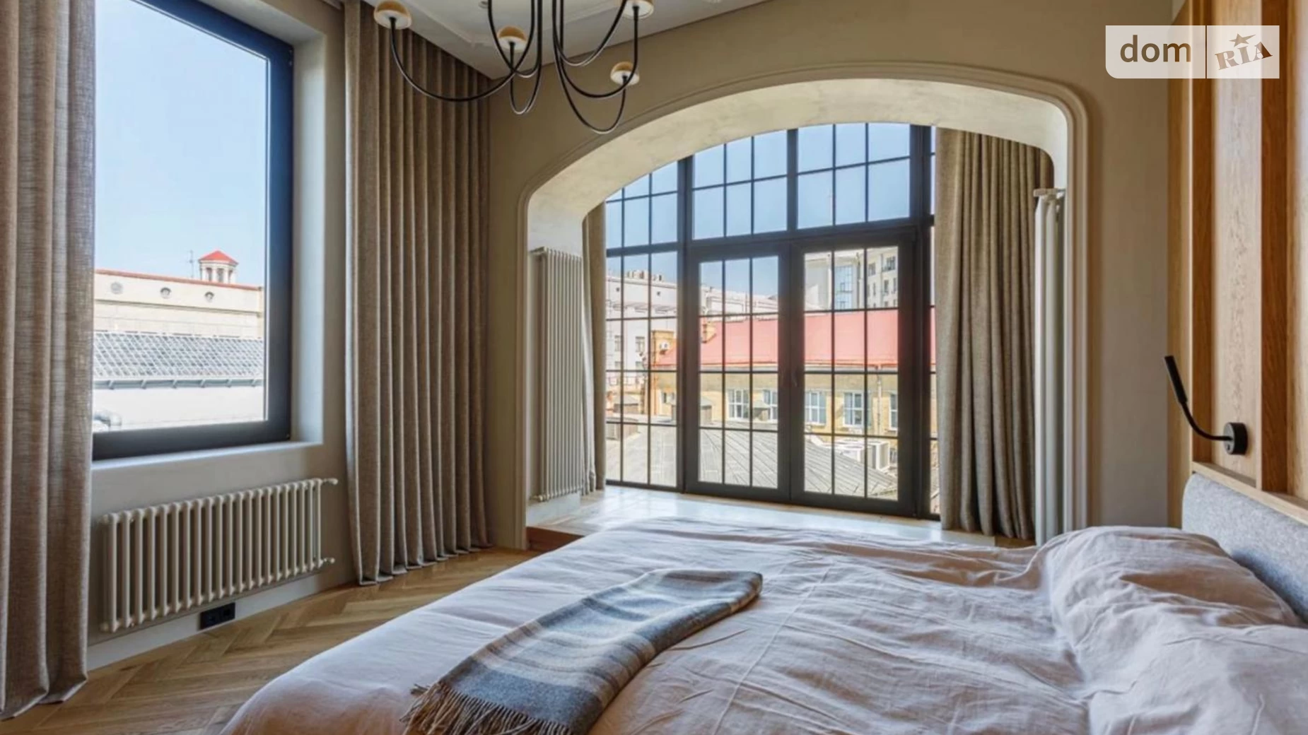 Продается 2-комнатная квартира 68 кв. м в Киеве, ул. Институтская, 13А - фото 2