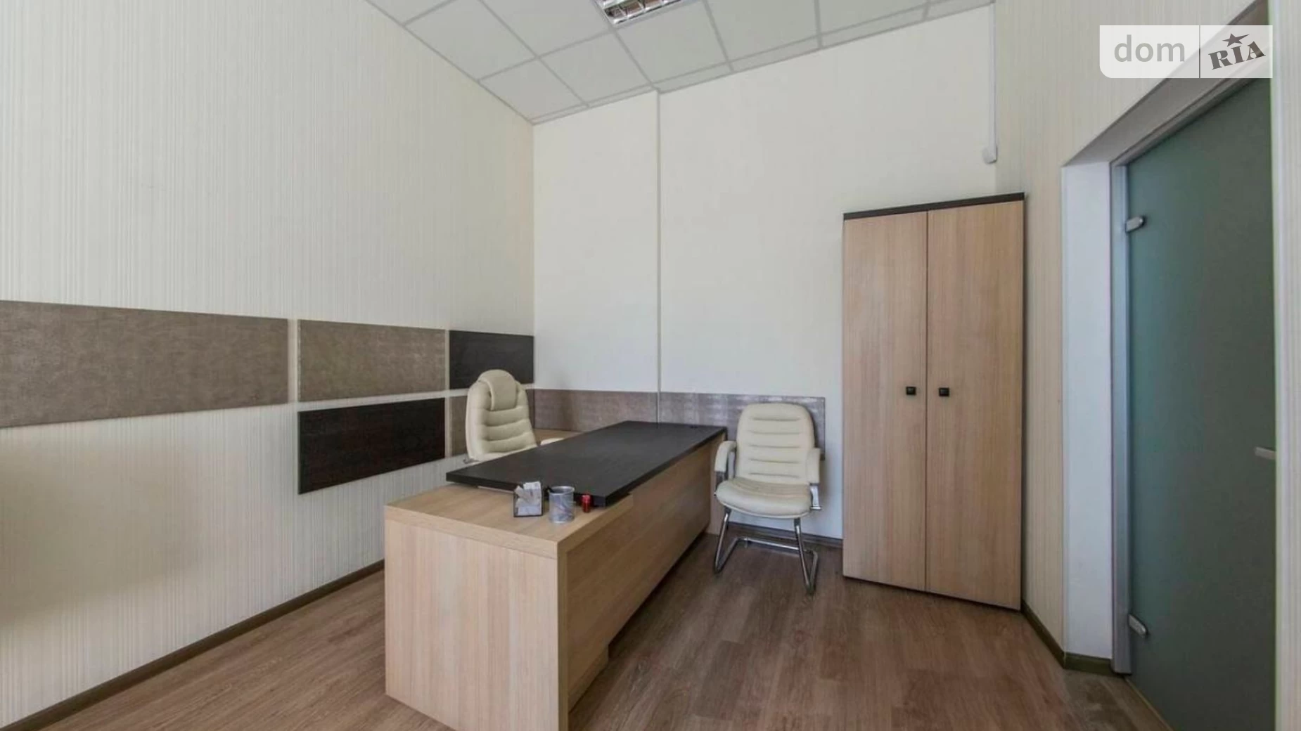 Здається в оренду офіс 200 кв. м в бізнес-центрі, цена: 2500 $ - фото 2