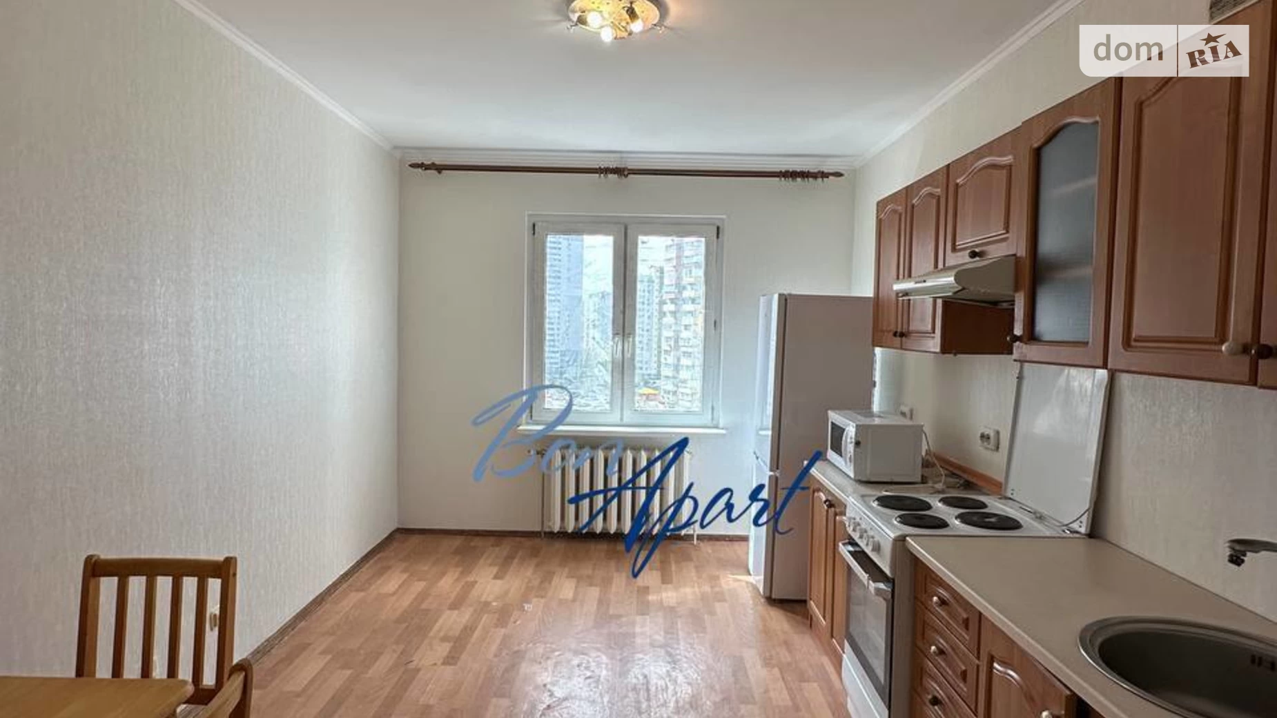 Продается 1-комнатная квартира 46.2 кв. м в Киеве, ул. Драгоманова, 1Б - фото 2