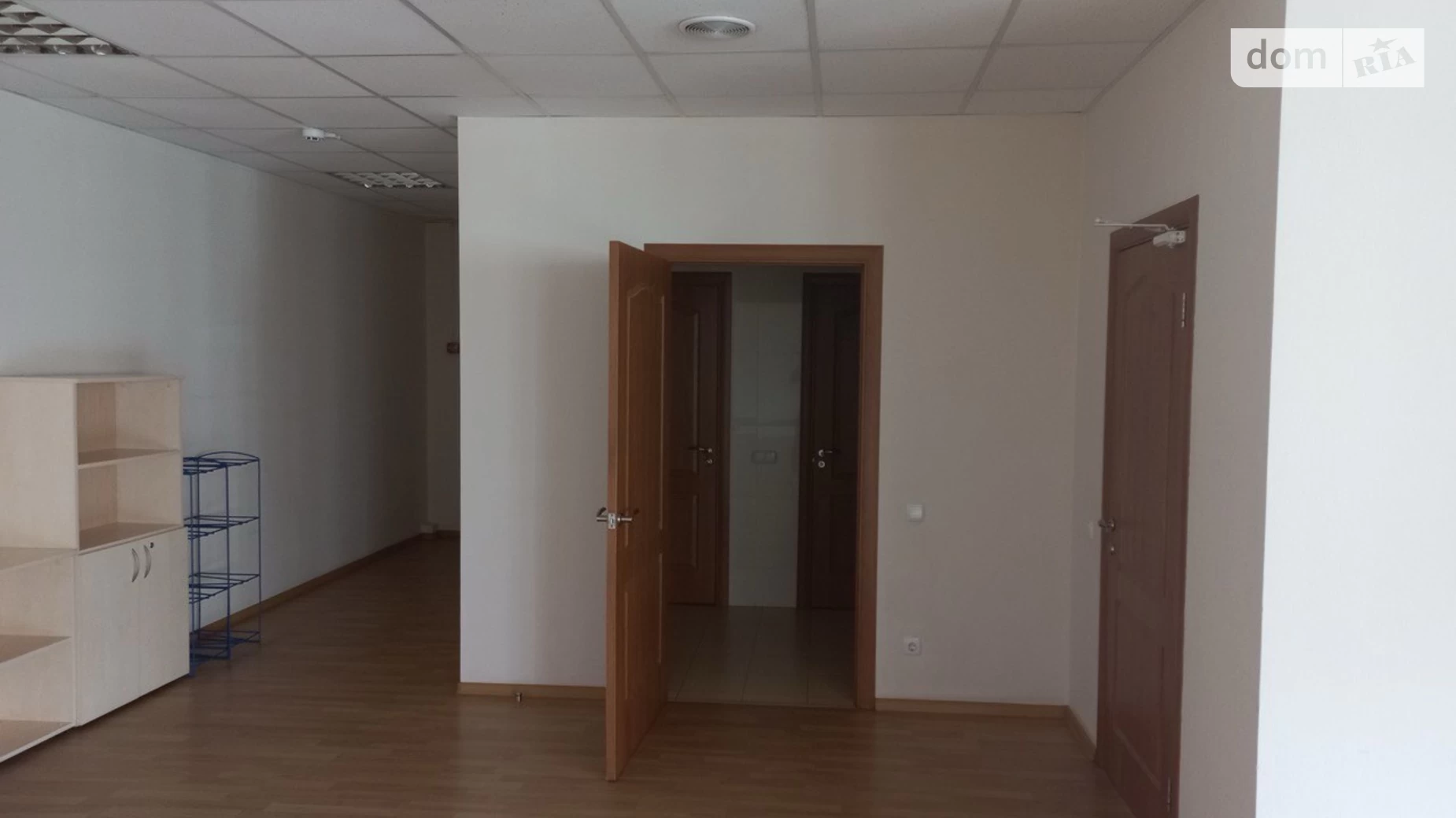 Сдается в аренду офис 202 кв. м в бизнес-центре, цена: 1814 $ - фото 5