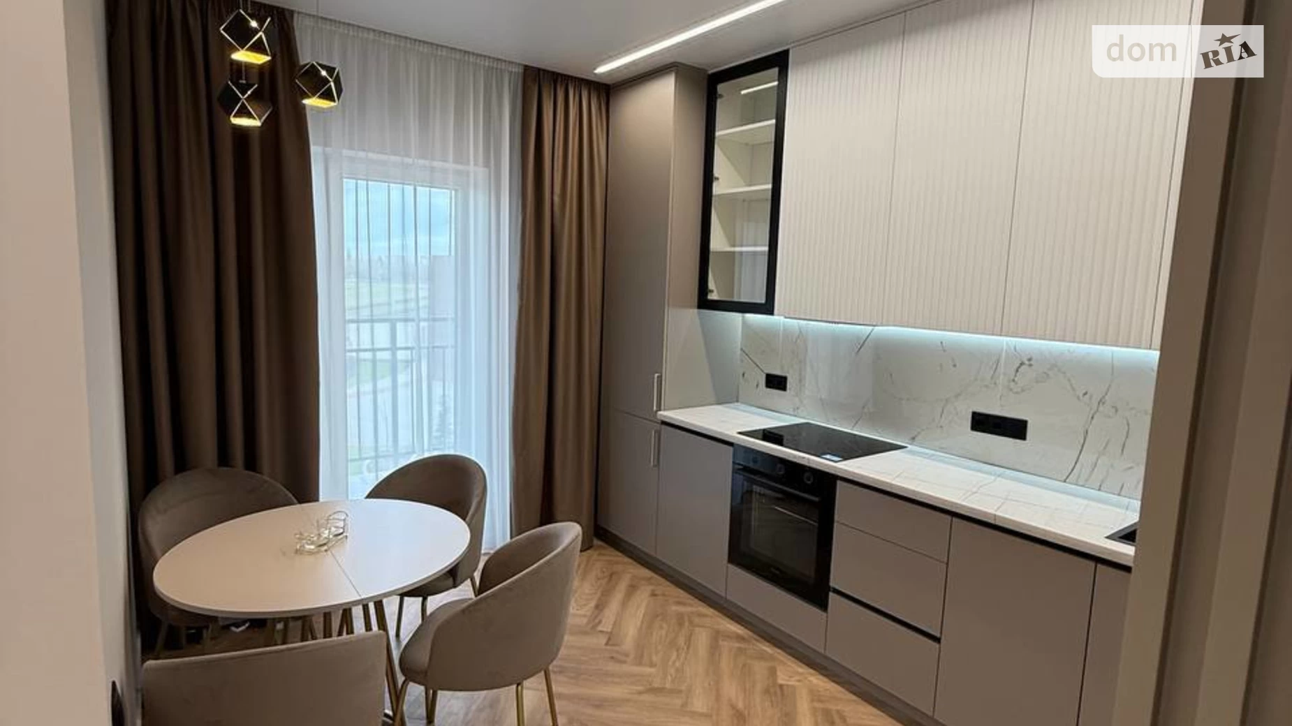 Продается 1-комнатная квартира 41 кв. м в Одессе, ул. Краснова, 3 корпус 60 - фото 3