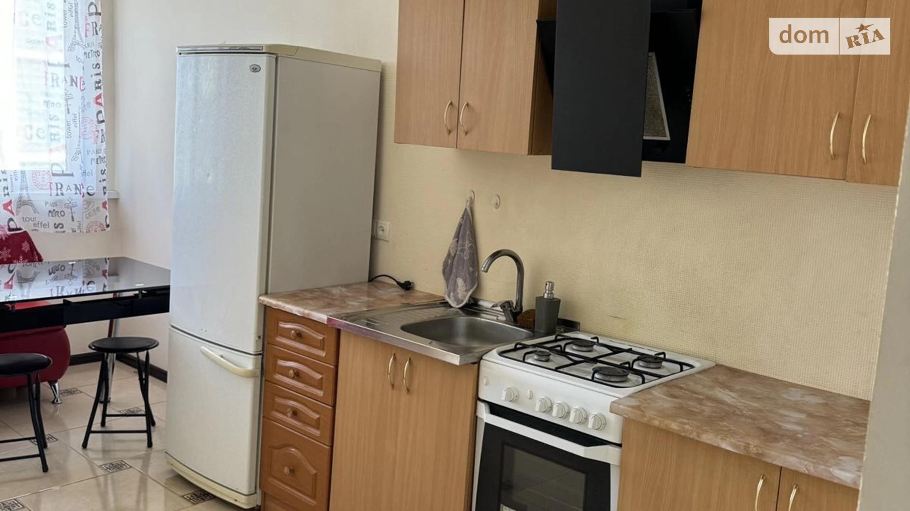 2-кімнатна квартира 49 кв. м у Луцьку, вул. Крилова, 4 - фото 5