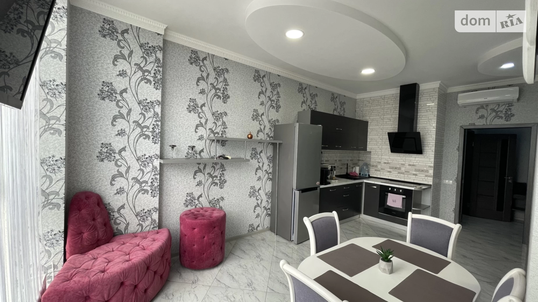 Продается 1-комнатная квартира 46.7 кв. м в Одессе, бул. Французский - фото 4