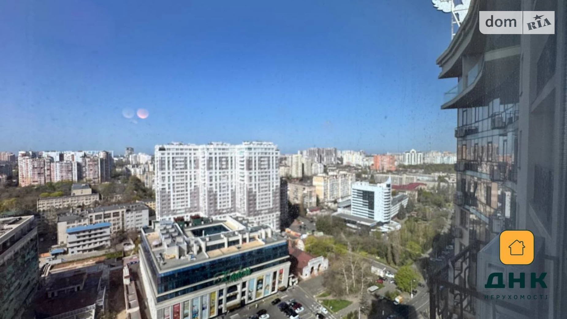 Продается 2-комнатная квартира 67 кв. м в Одессе, ул. Генуэзская, 3А - фото 2