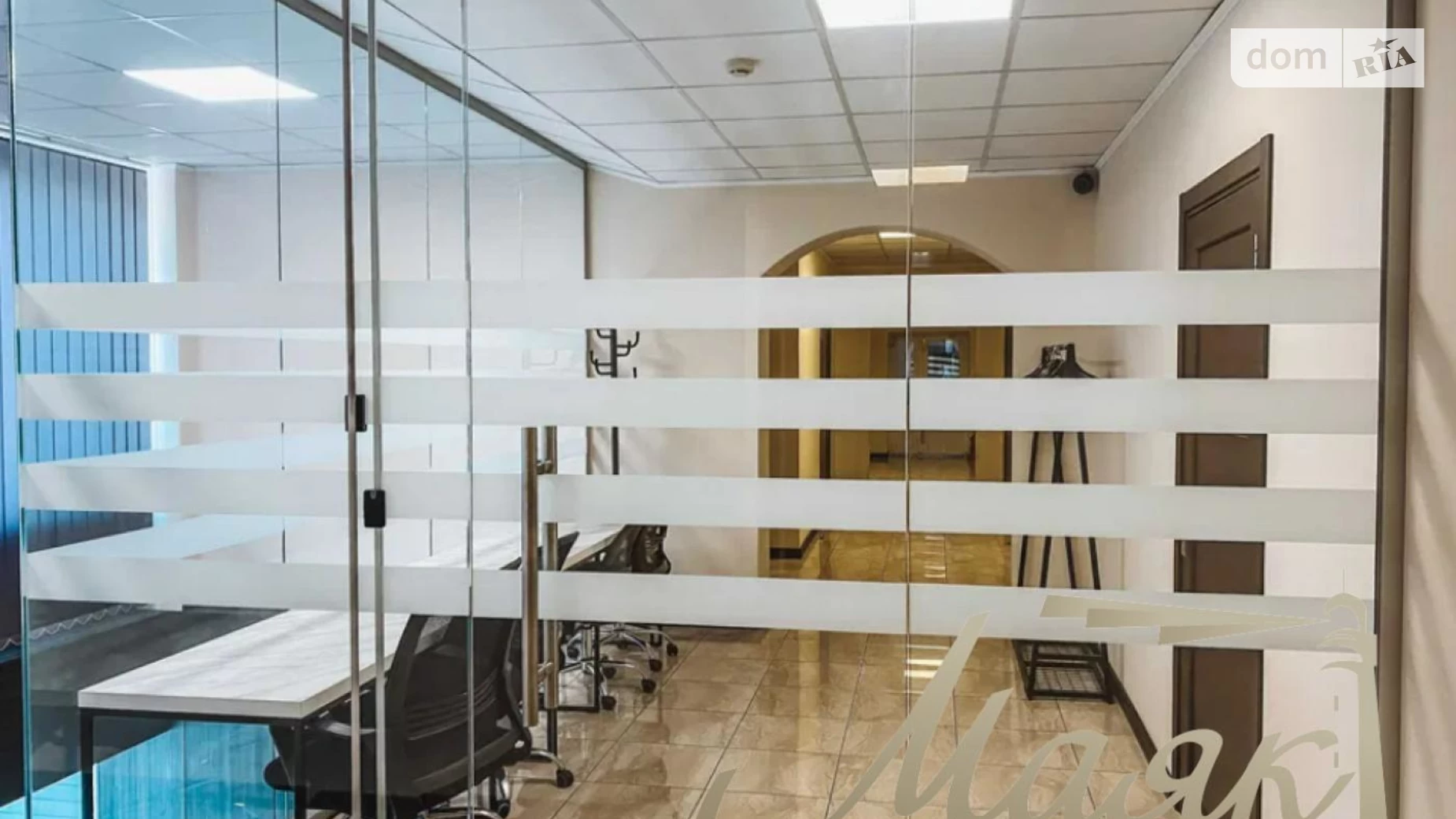 Здається в оренду офіс 222 кв. м в бізнес-центрі, цена: 3500 $ - фото 4