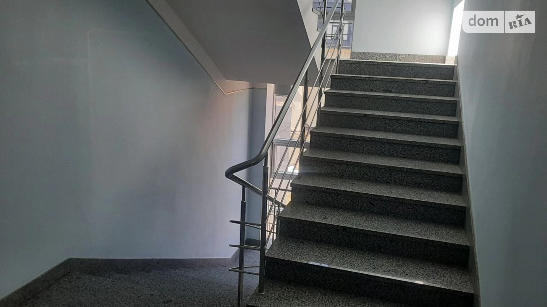 Здається в оренду офіс 1479 кв. м в бізнес-центрі, цена: 11832 $ - фото 4