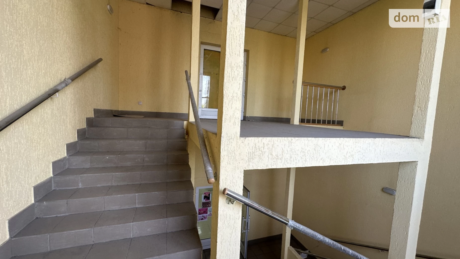 Продається приміщення вільного призначення 580 кв. м в 3-поверховій будівлі, цена: 240000 $ - фото 5