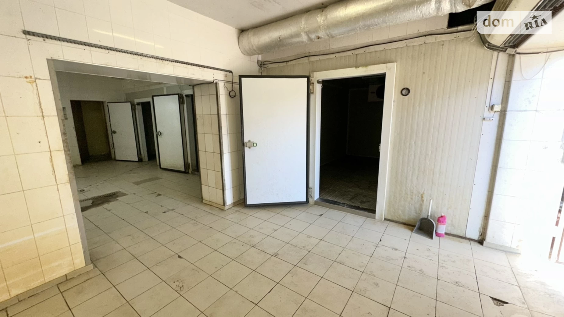 Сдается в аренду объект сферы услуг 234.6 кв. м в 1-этажном здании, цена: 49990 грн - фото 3