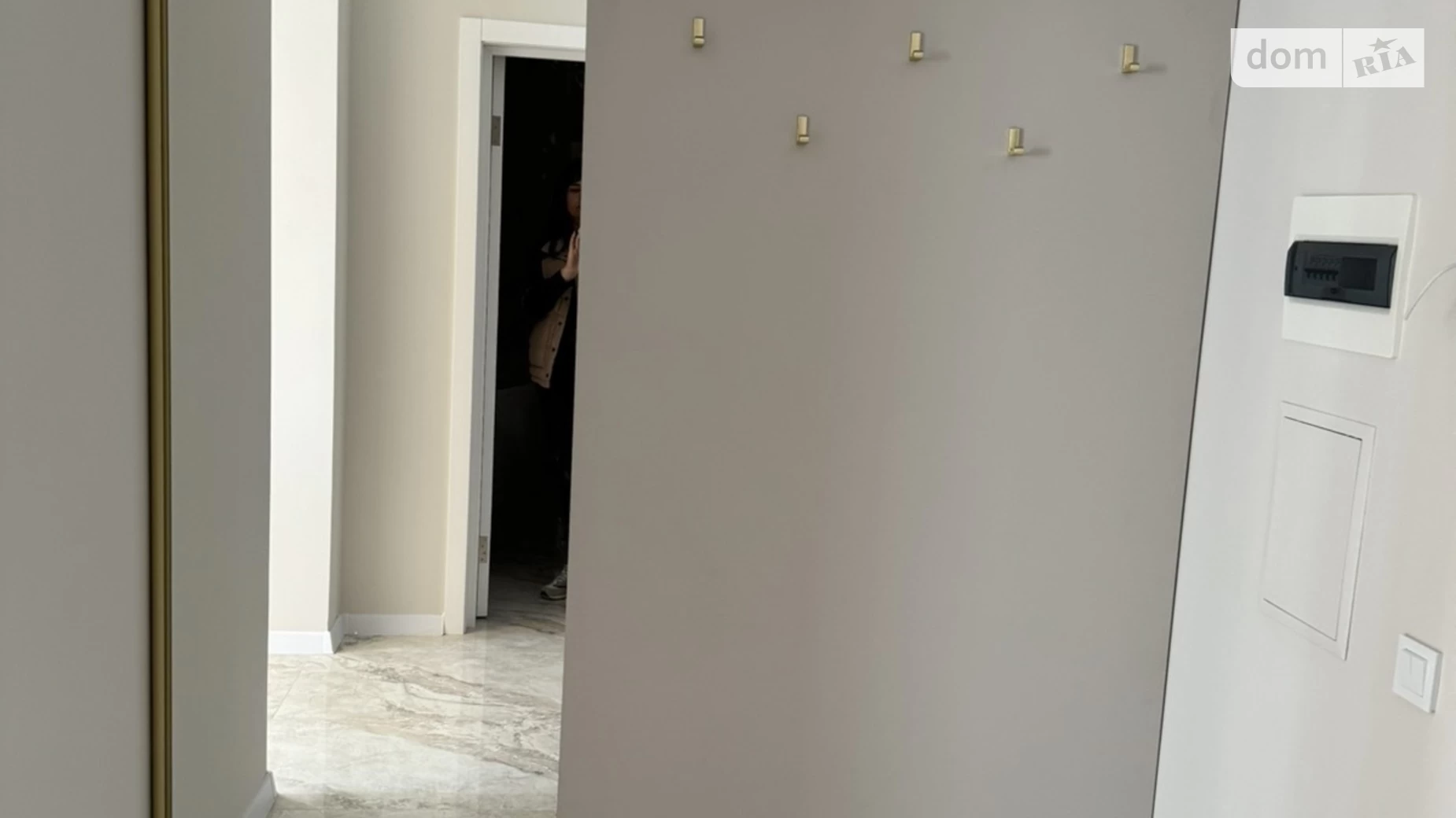 Продается 1-комнатная квартира 45 кв. м в Ужгороде, цена: 79000 $ - фото 5