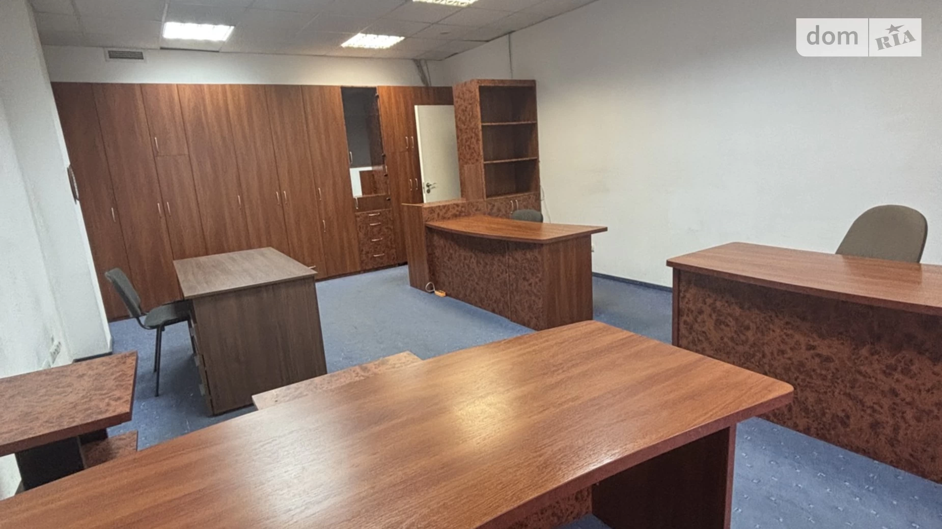 Сдается в аренду офис 50 кв. м в бизнес-центре, цена: 15000 грн - фото 3
