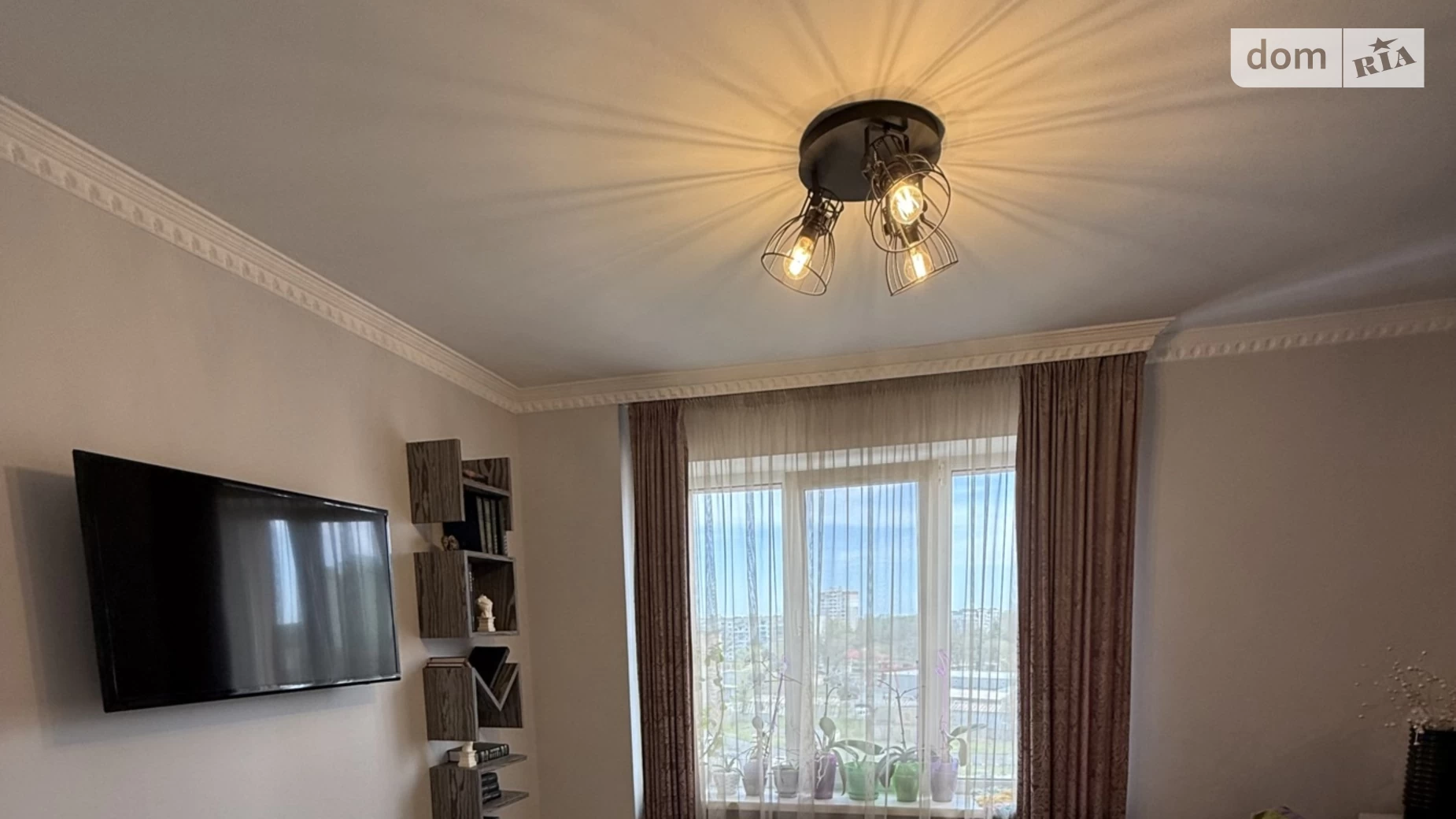 Продается 1-комнатная квартира 43 кв. м в Коцюбинском, ул. Доковская (Коцюбинское), 10 - фото 2