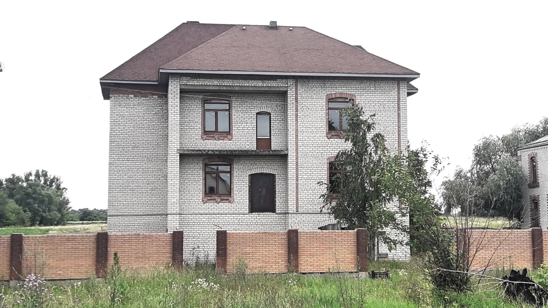 Продается дом на 2 этажа 393.2 кв. м с подвалом, цена: 40000 $ - фото 3