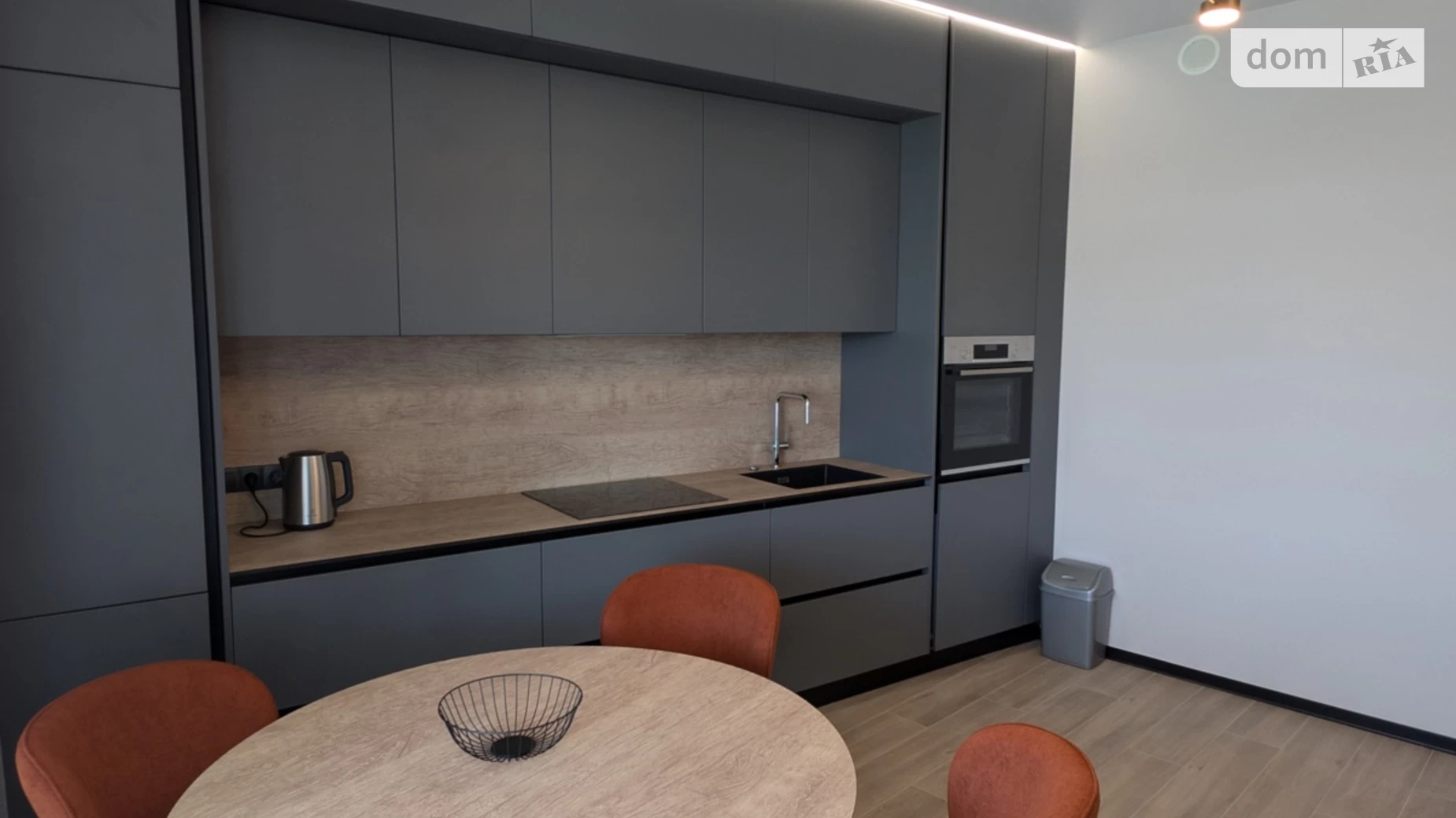Здається в оренду 1-кімнатна квартира 57.3 кв. м у, цена: 1000 $ - фото 3