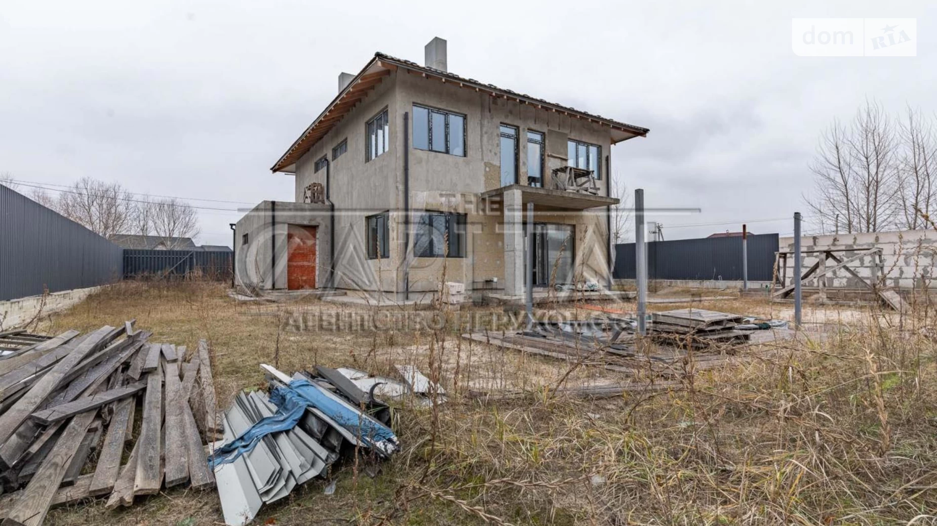 Продается дом на 2 этажа 214 кв. м с садом, цена: 160000 $ - фото 2