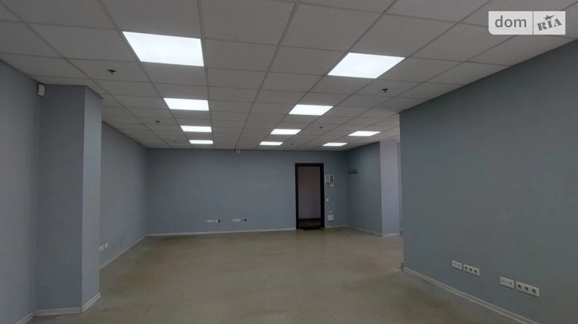 Сдается в аренду офис 65 кв. м в бизнес-центре, цена: 18000 грн - фото 2