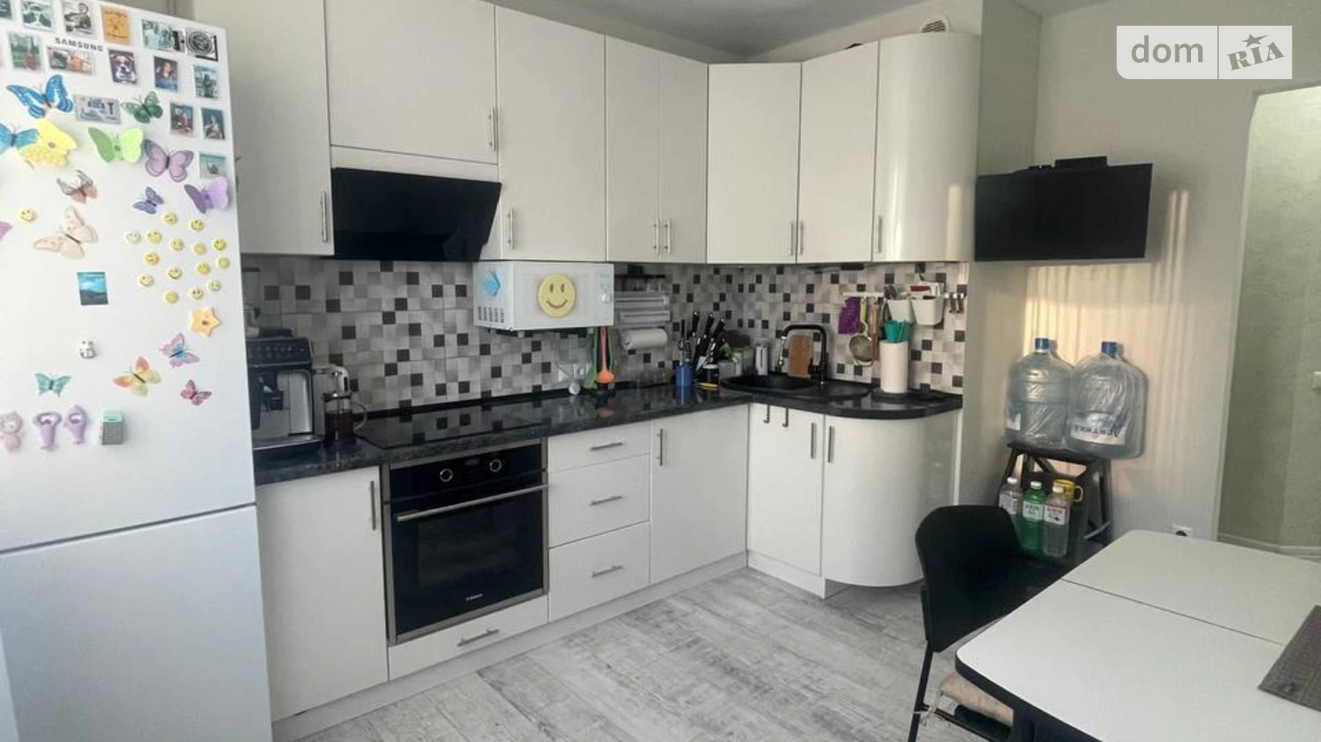 Продається 2-кімнатна квартира 62 кв. м у Лиманці, цена: 61000 $ - фото 2