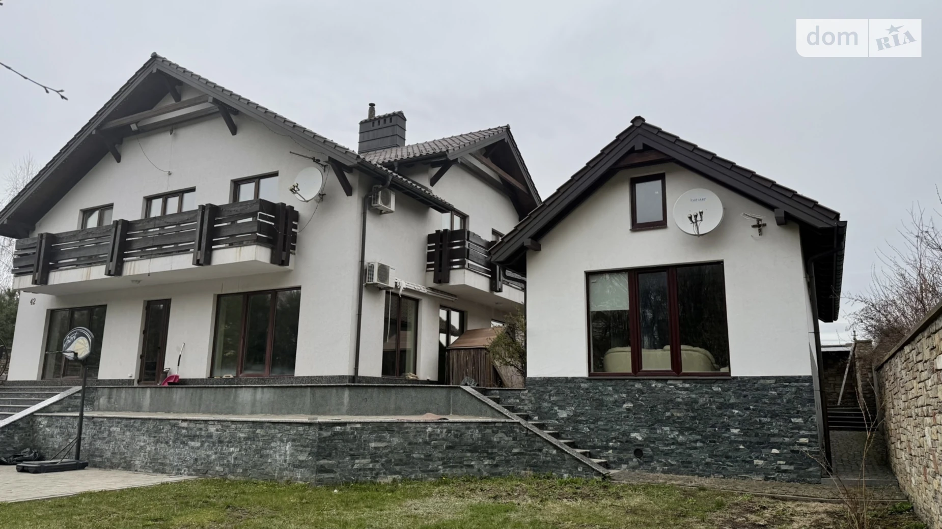 Продается дом на 3 этажа 385 кв. м с верандой, цена: 550000 $ - фото 2