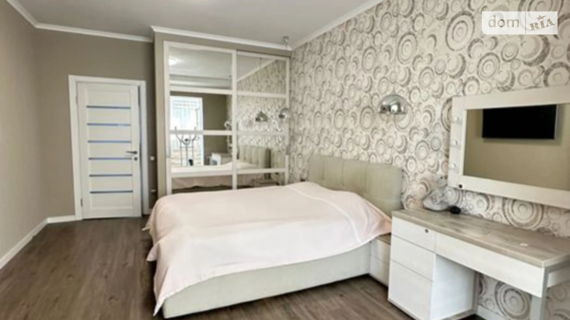 Продается 3-комнатная квартира 109.3 кв. м в Днепре, ул. Солнечная Набережная(Малиновского Маршала), 48А - фото 5